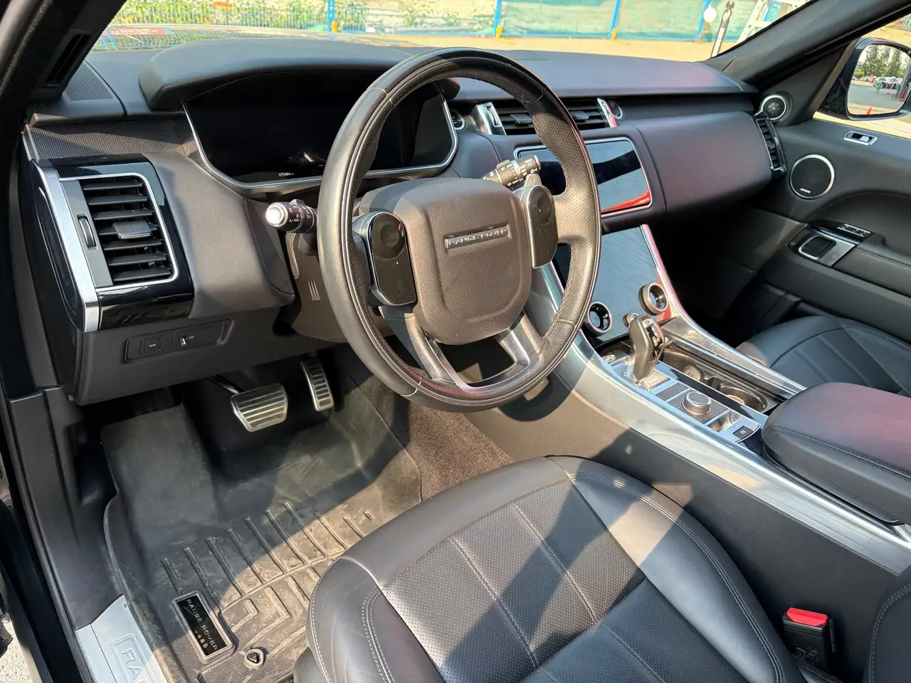 Land Rover Range Rover Sport fotografie Land Rover Range Rover Sport
