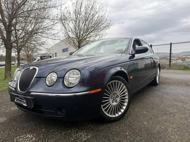 Jaguar S-Type 2.7D V6 Executive