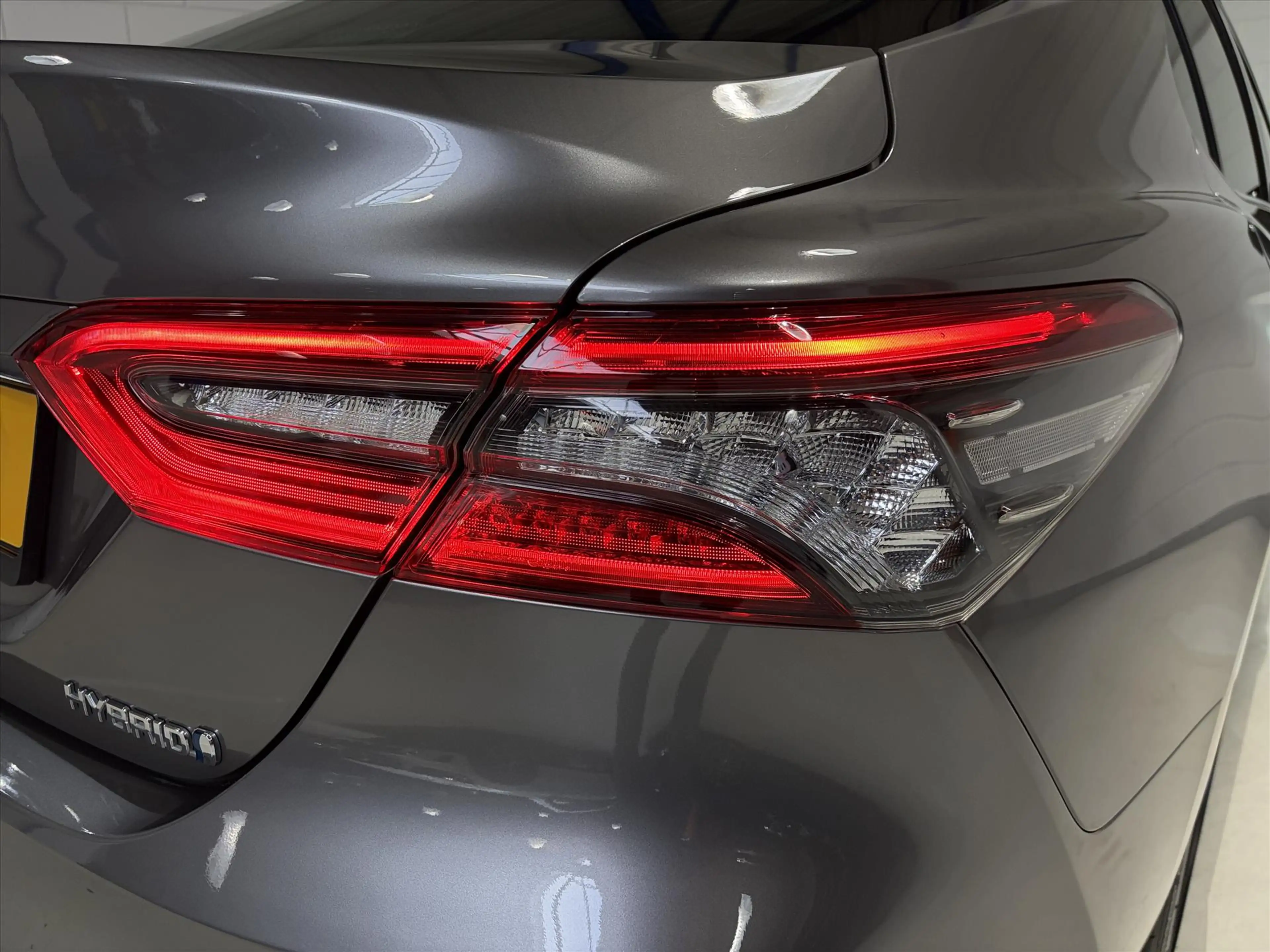 Toyota Camry 2.5 Hybrid 218pk Aut Premium ACC, Head-up, Memory — photo 12