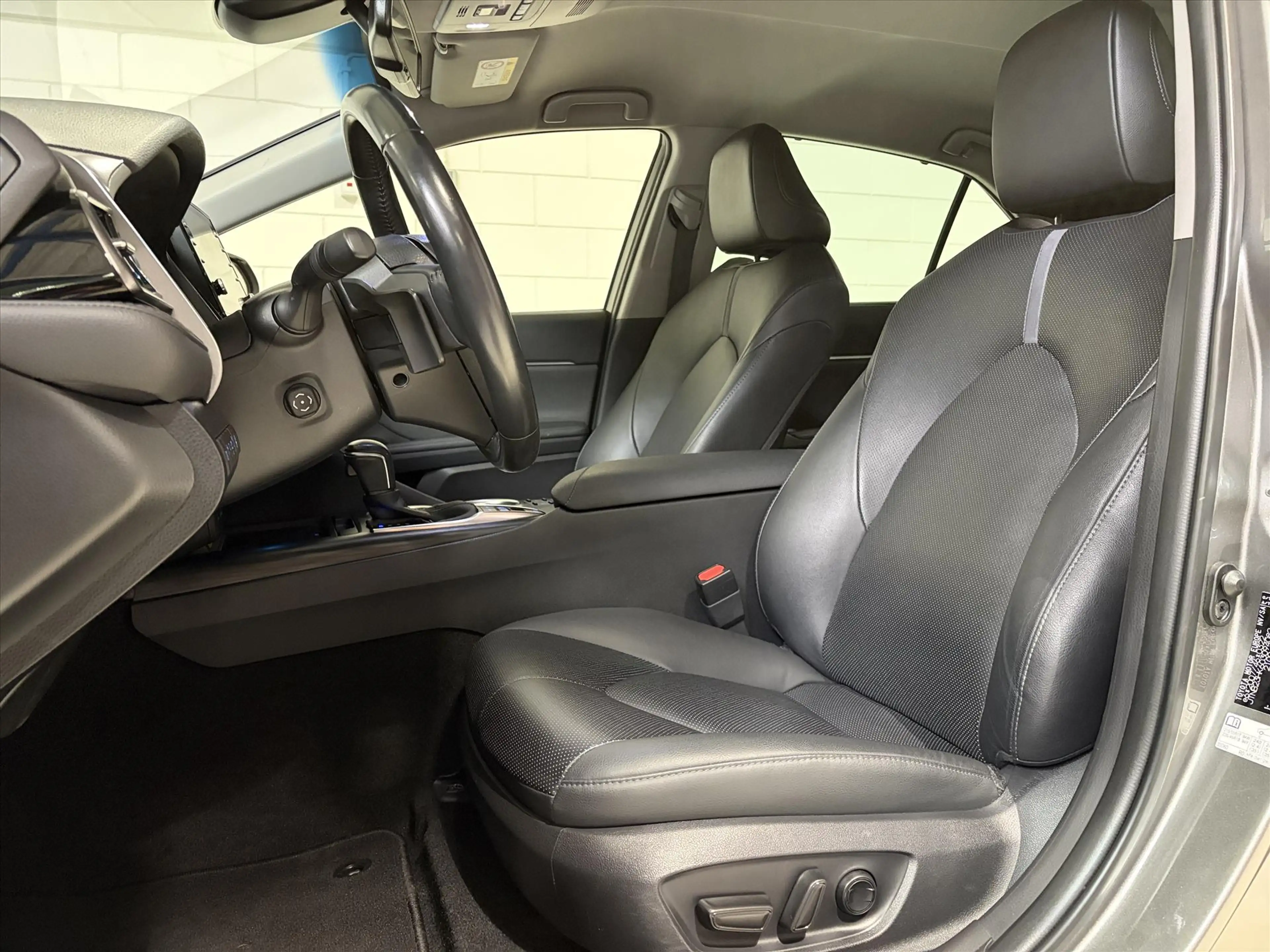 Toyota Camry 2.5 Hybrid 218pk Aut Premium ACC, Head-up, Memory — photo 3