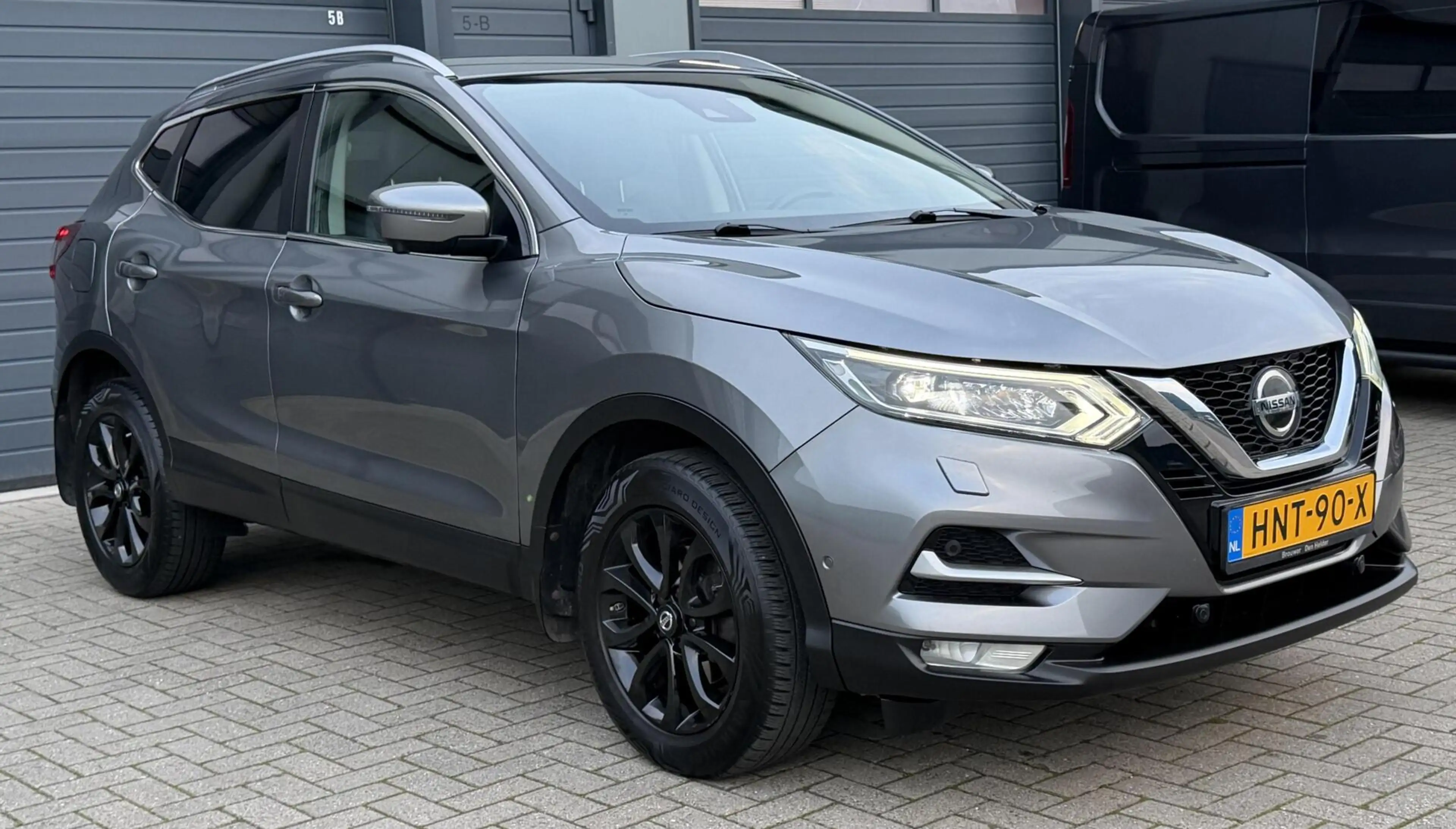 Nissan Qashqai 1.3 DIG-T 159pk Business Edition | Automaat | Trek — photo 12