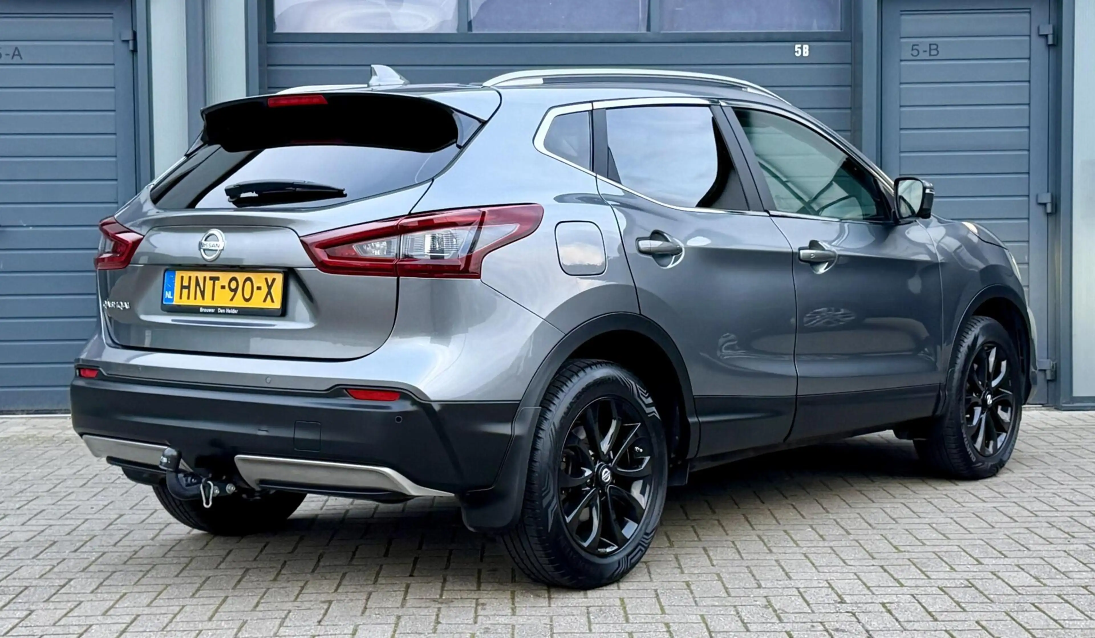 Nissan Qashqai 1.3 DIG-T 159pk Business Edition | Automaat | Trek — photo 2