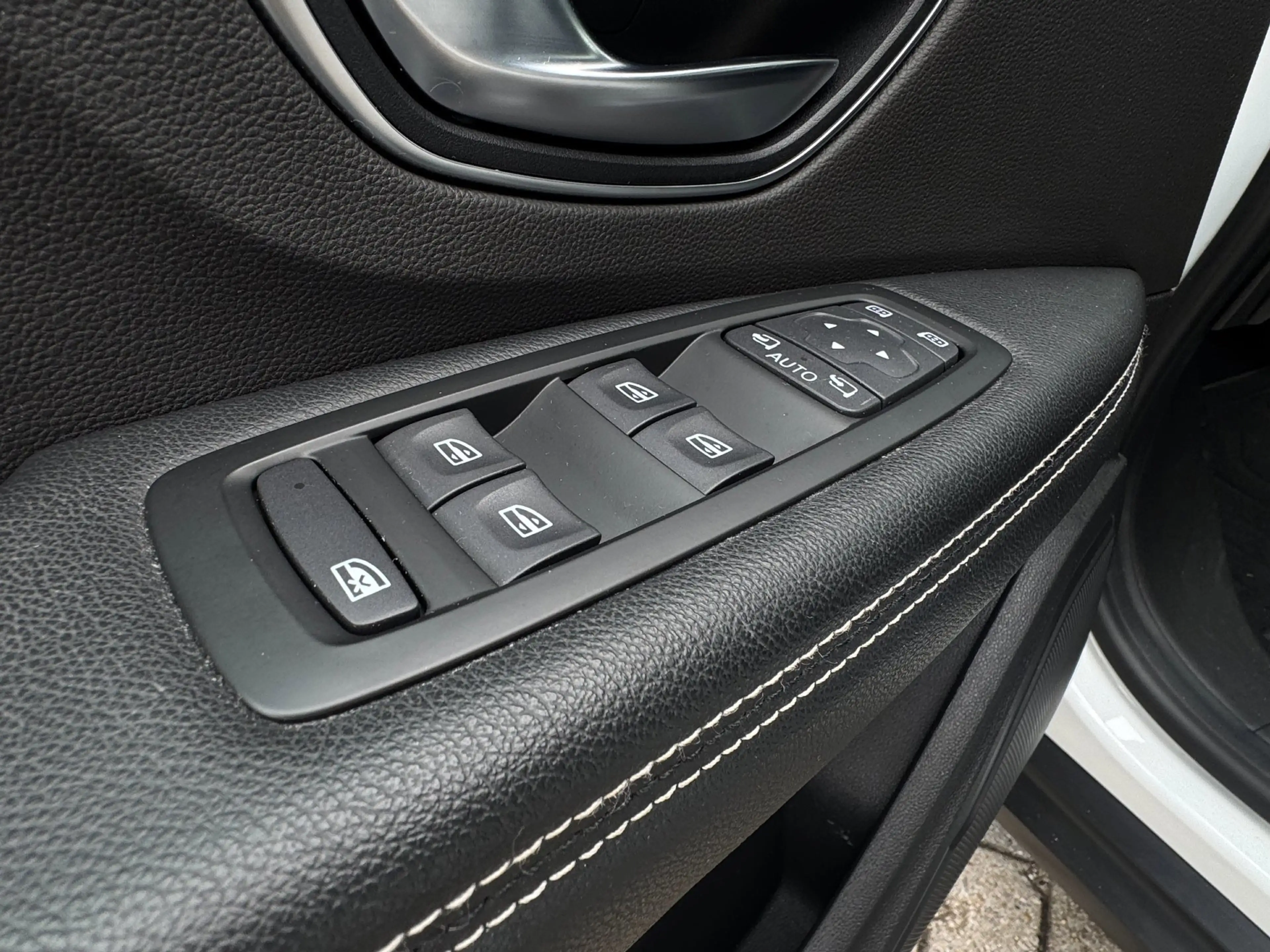 Renault Scenic 1.3 TCe Bose Trekhaak / Navigatie / 20 Inch LMV / — photo 11