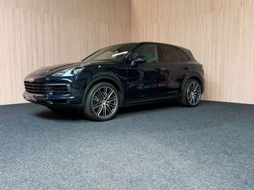 Cayenne 3.0 Turbo V6| Luchtvering| Pano| HUD| Entertainment achter