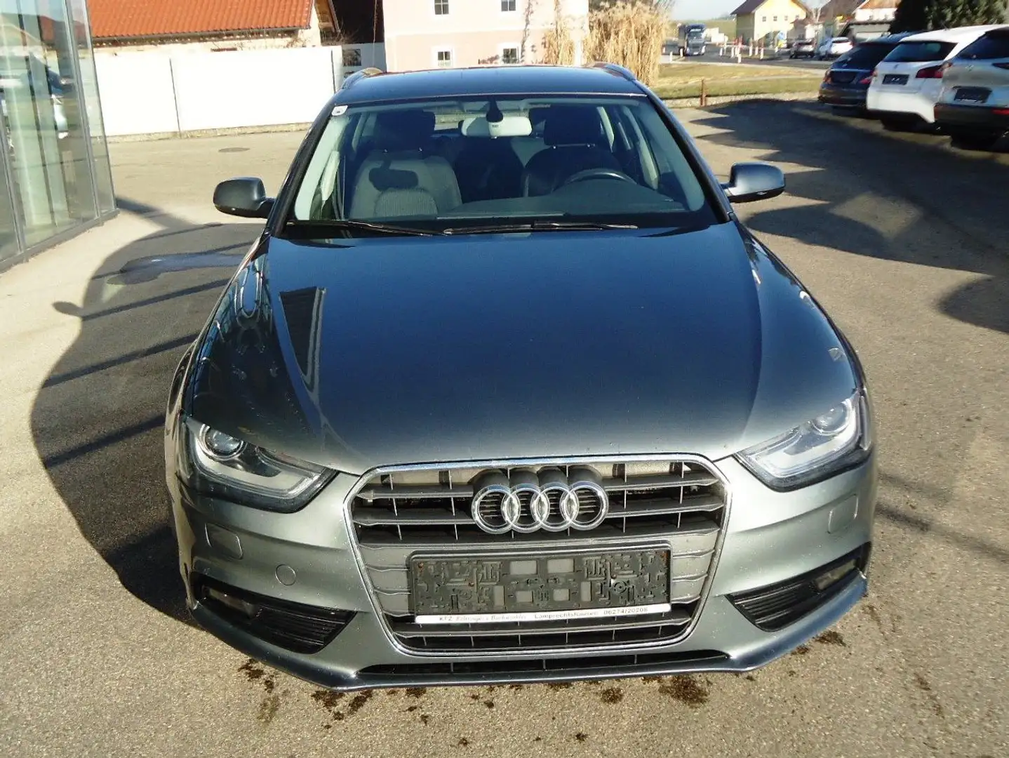 Audi A4 Avant 2,0 TDI DPF Aut. Silber - 2