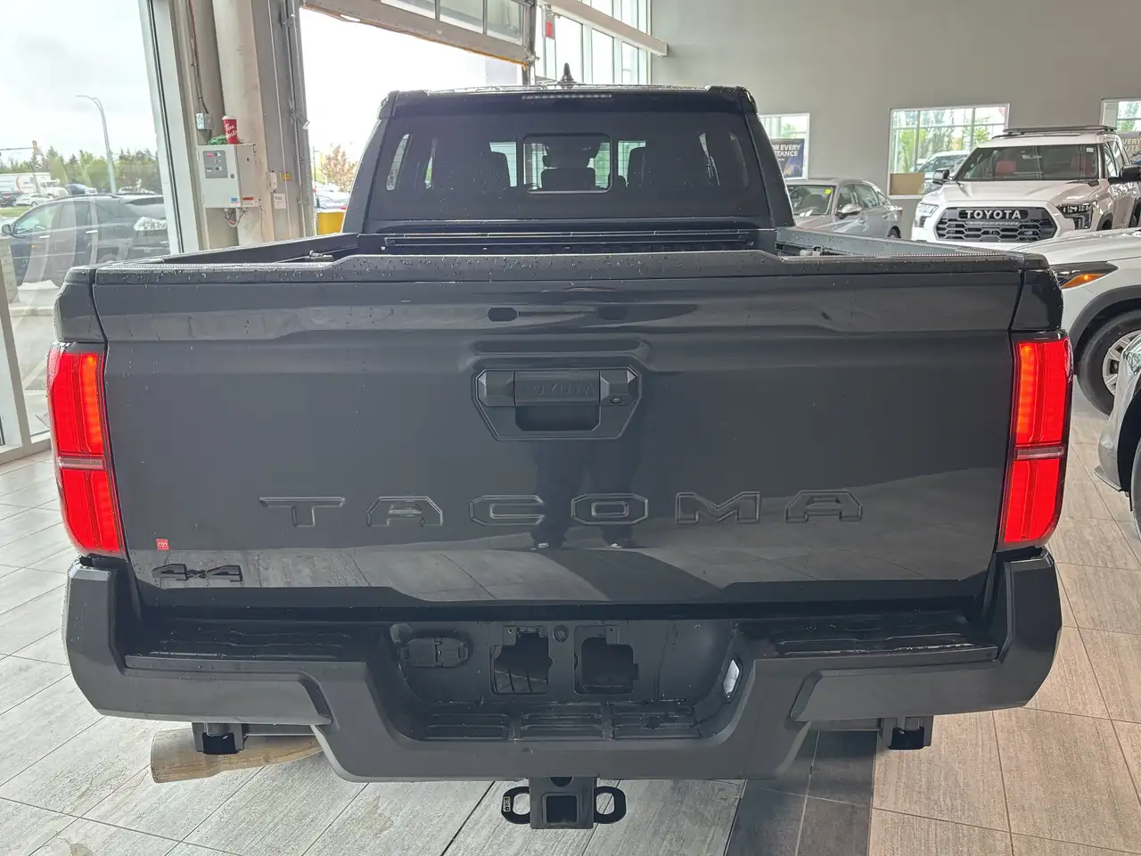 Toyota Tacoma снимка Toyota Tacoma