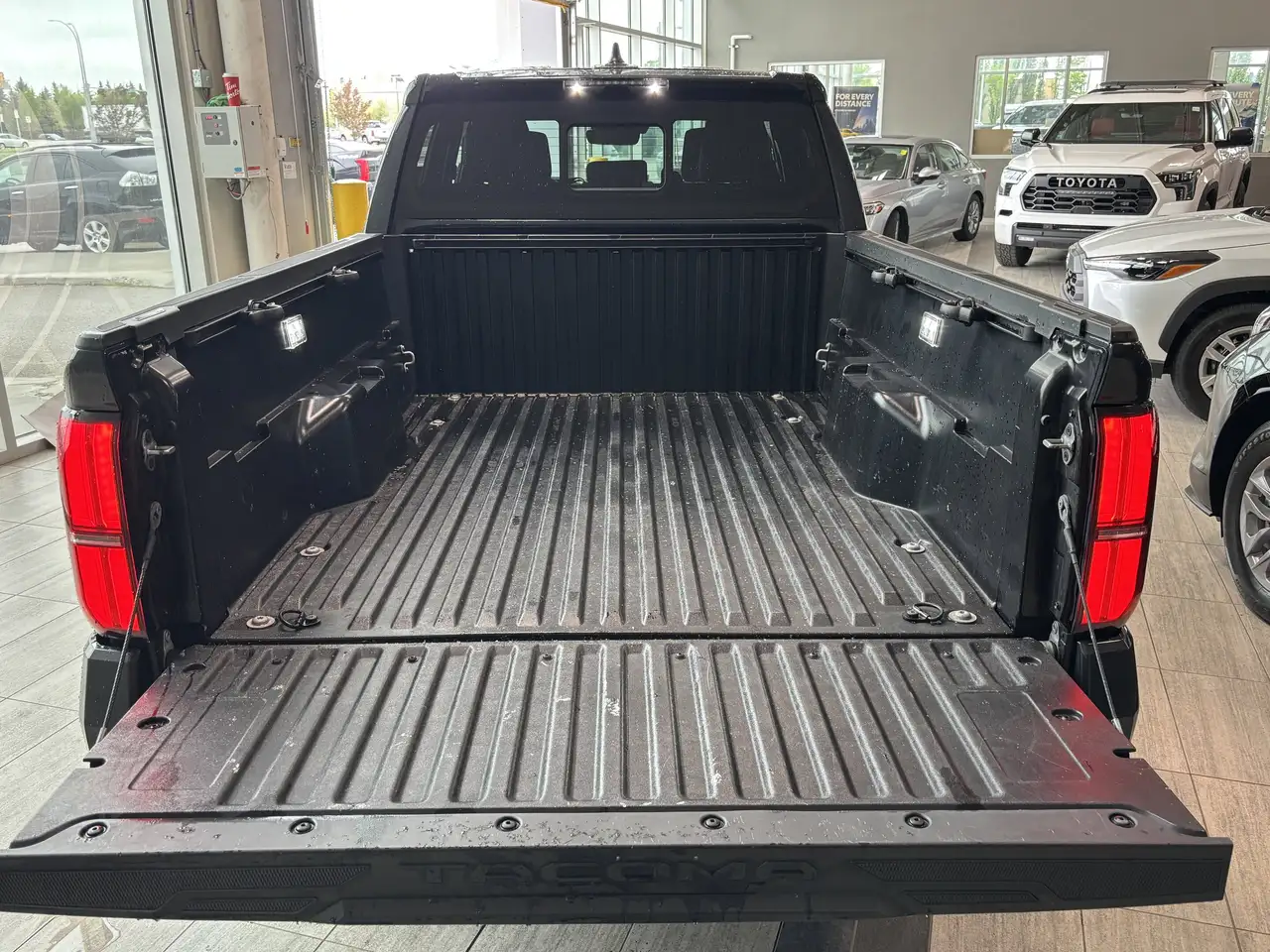 Toyota Tacoma снимка Toyota Tacoma