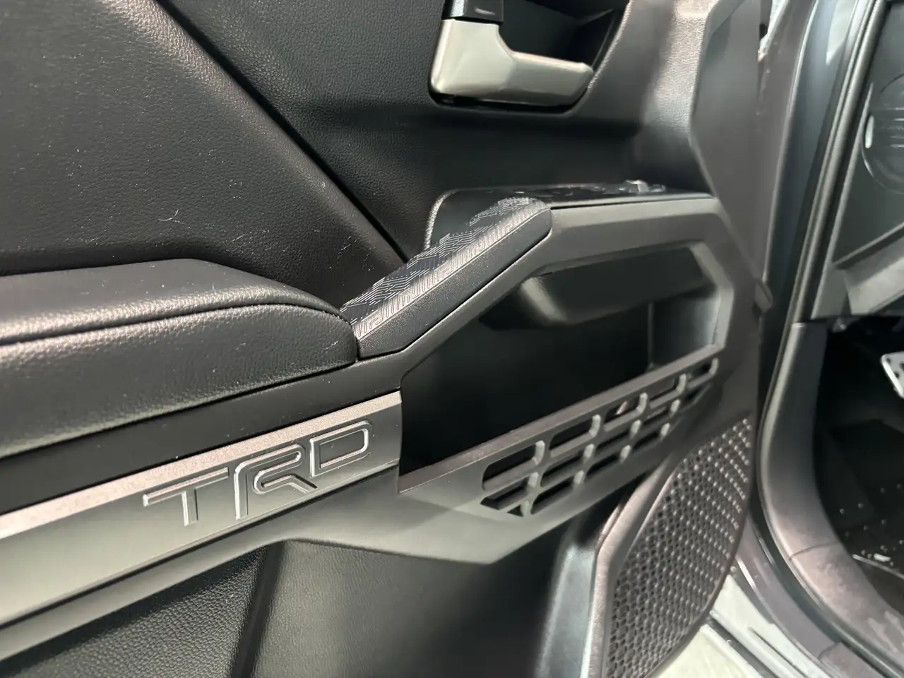 Toyota Tacoma снимка Toyota Tacoma