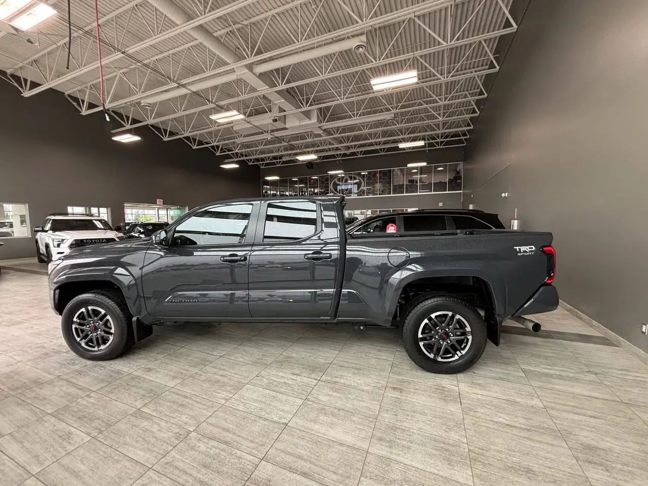 Toyota Tacoma снимка Toyota Tacoma