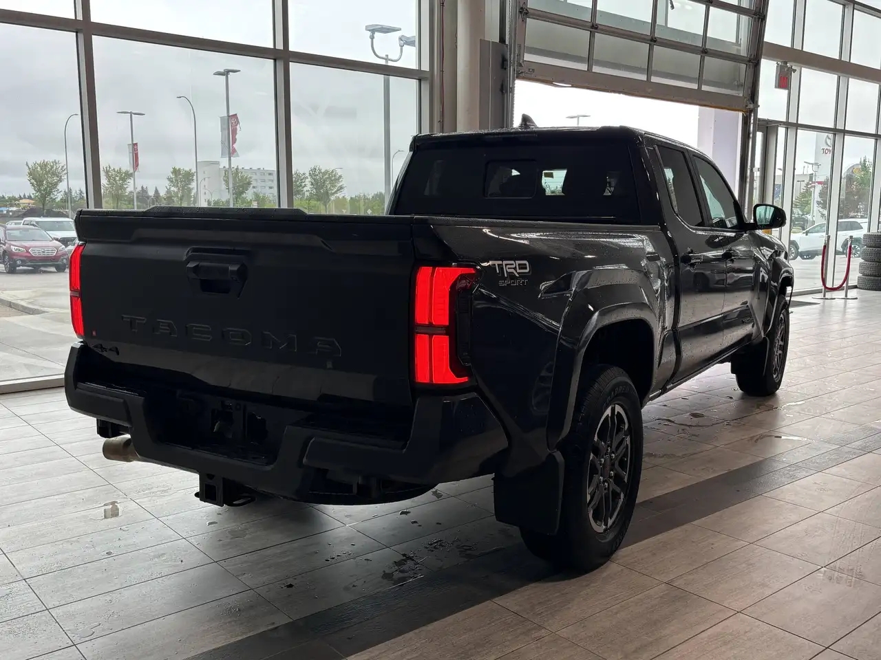 Toyota Tacoma снимка Toyota Tacoma