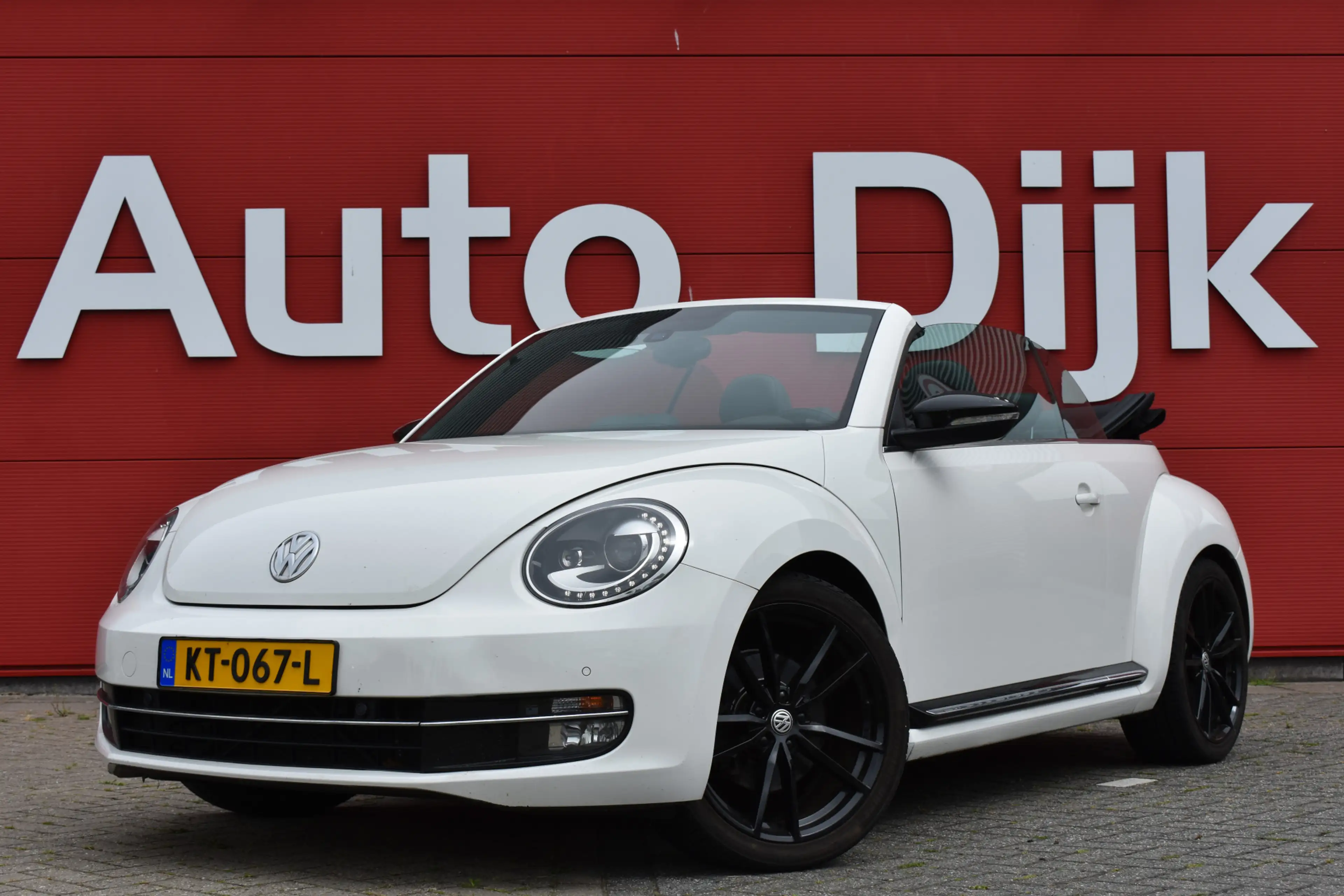 Volkswagen Beetle Cabriolet 1.4 TSI Sport Bi-Xenon/LED | Leder | Fen