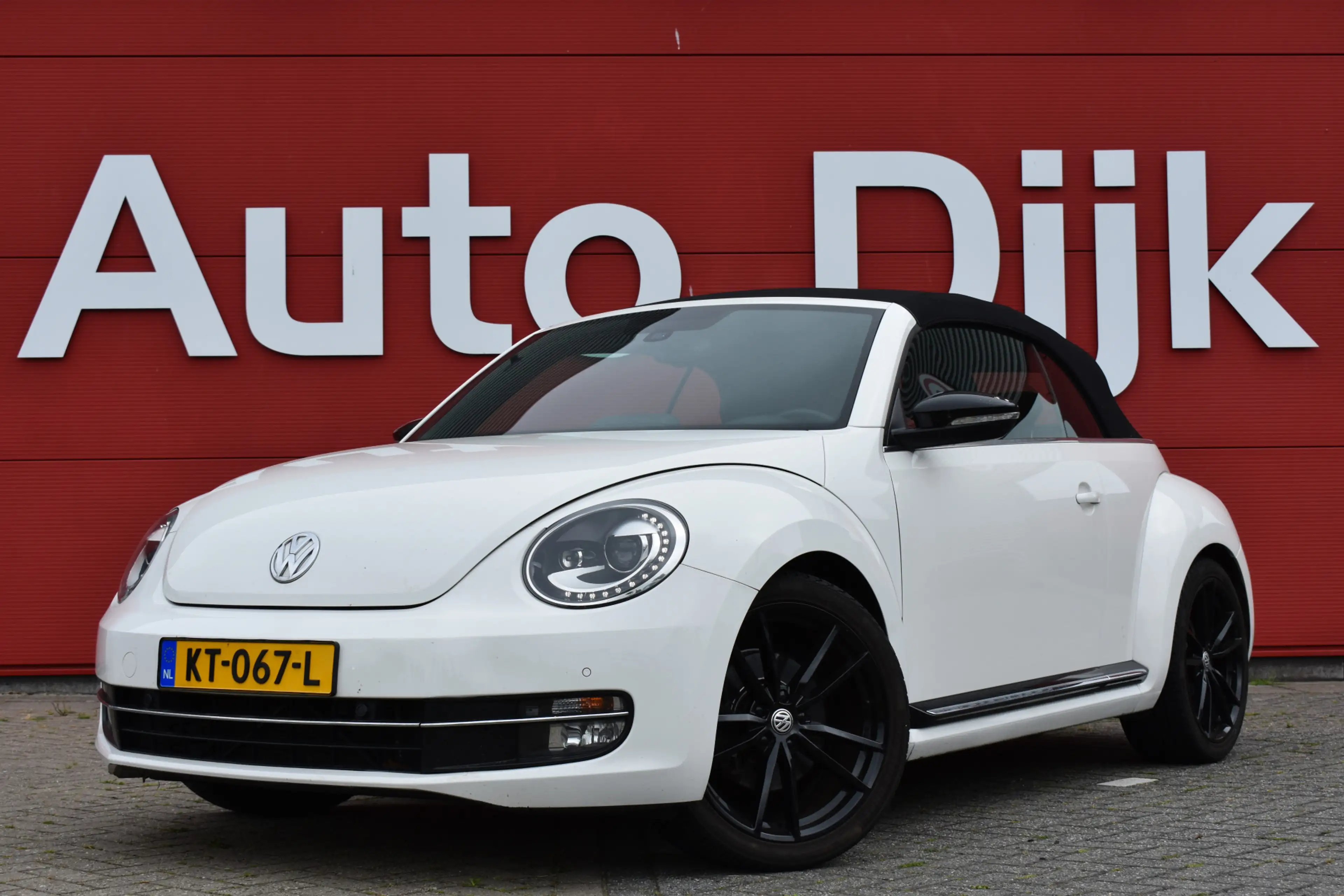 Volkswagen Beetle Cabriolet 1.4 TSI Sport Bi-Xenon/LED | Leder | Fen — photo 2