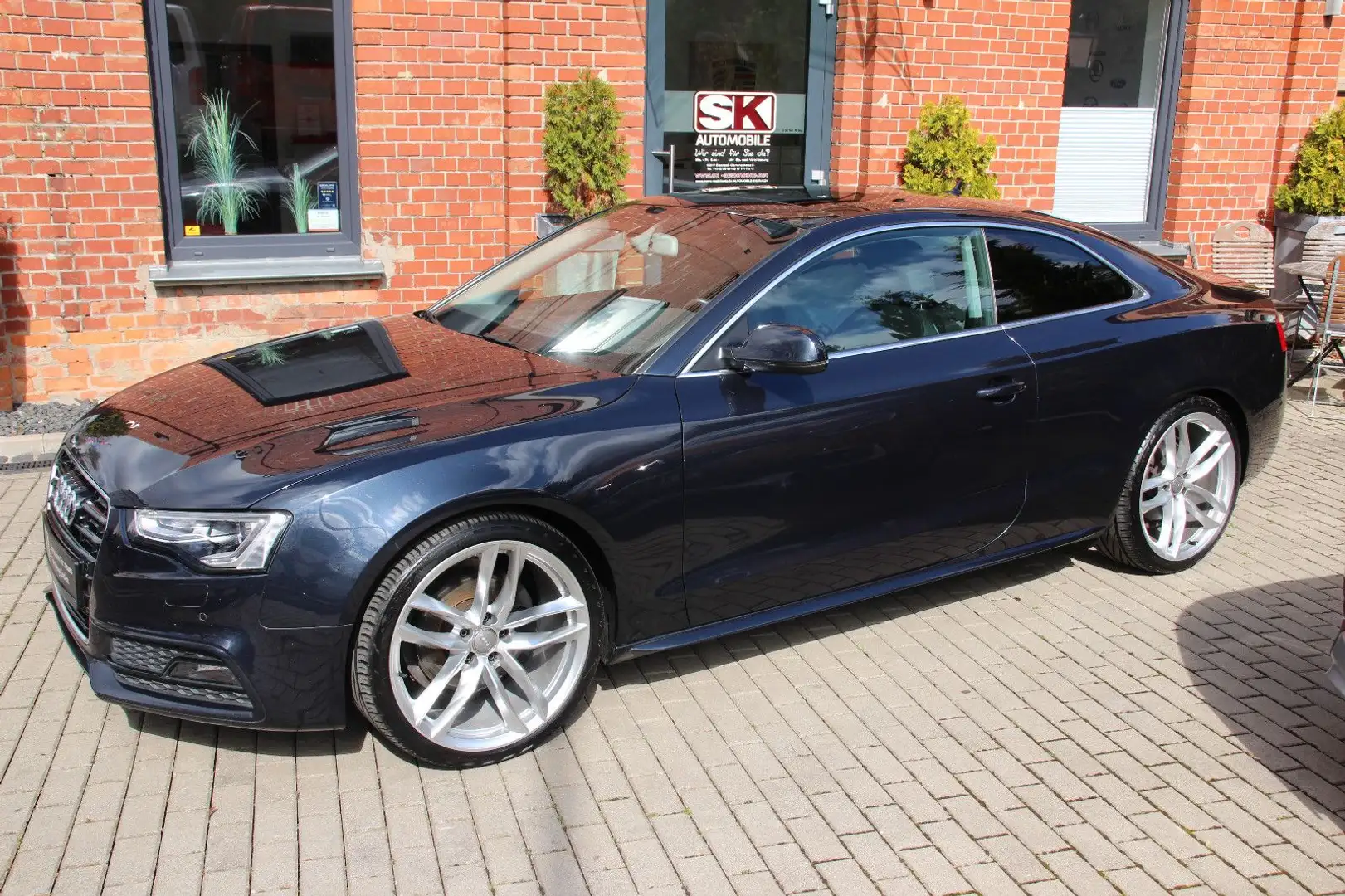 Audi A5 Coupe 2.0 TDI  quattro S-Line Xenon&Navi&Ahk Blau - 2