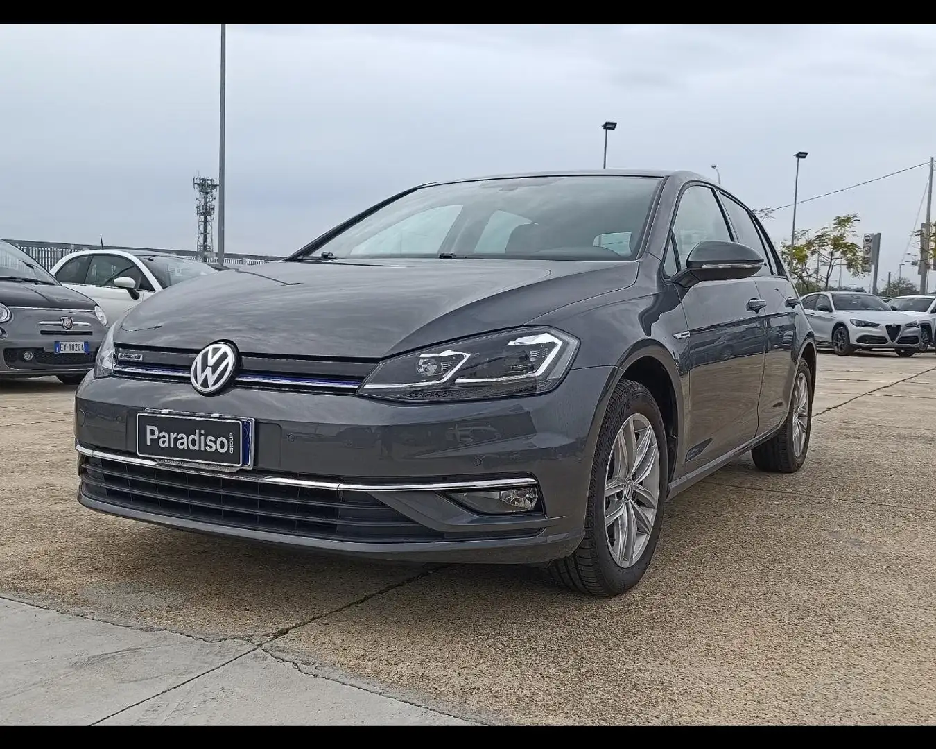 Volkswagen Golf 1.5 TGI 130CV | DSG - BUSINESS BLUE MOTION Grijs - 1