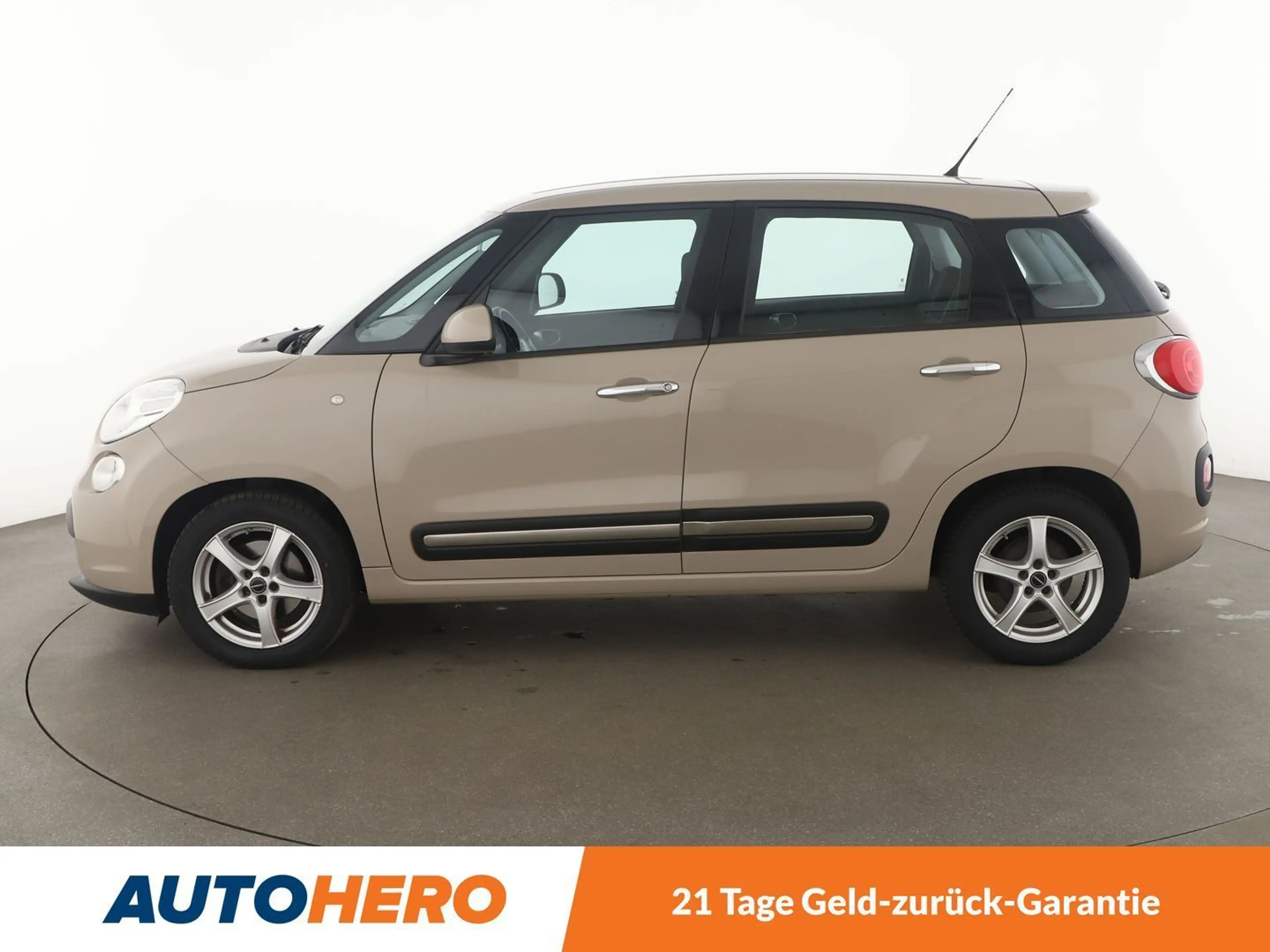 Fiat 500L 1.3 M-Jet Pop Star Aut*TEMPO*CAM*PDC*KLIMA* — photo 3