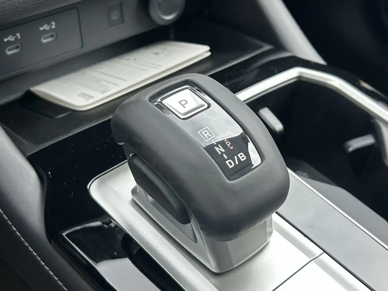 Mitsubishi Outlander снимка Mitsubishi Outlander