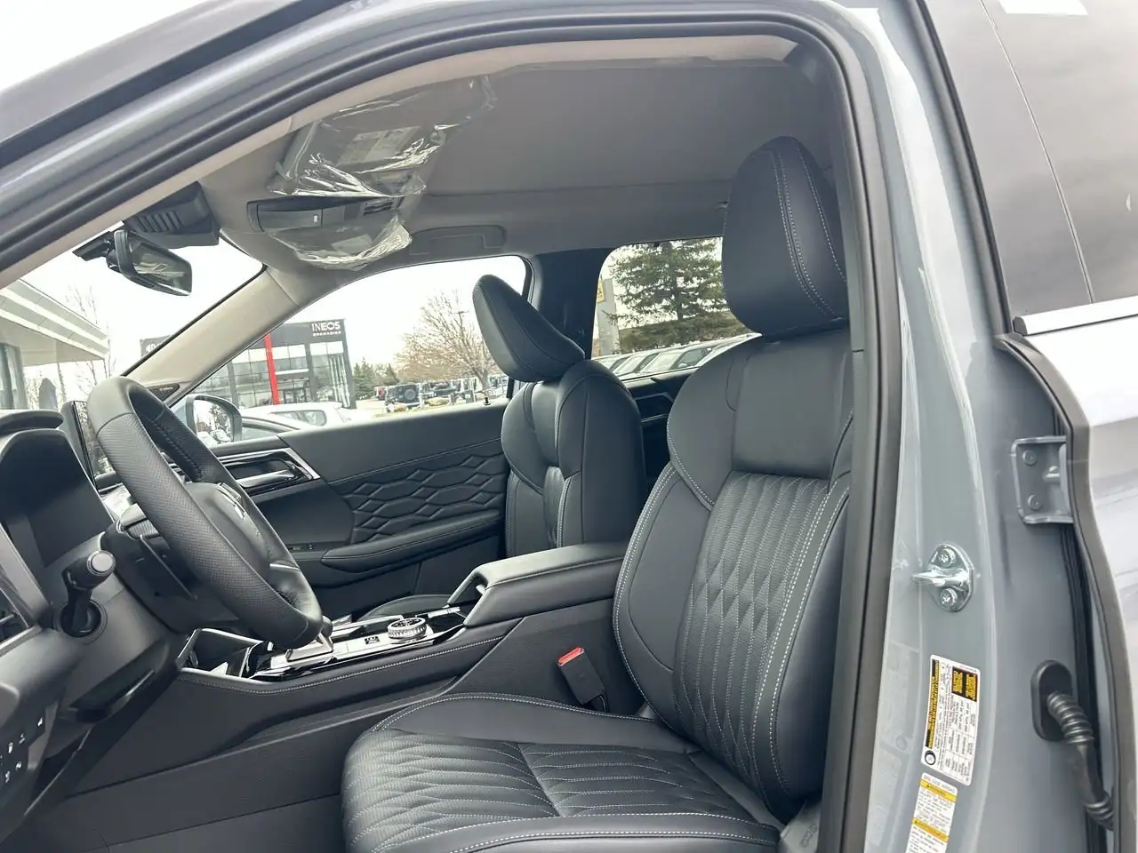 Mitsubishi Outlander снимка Mitsubishi Outlander