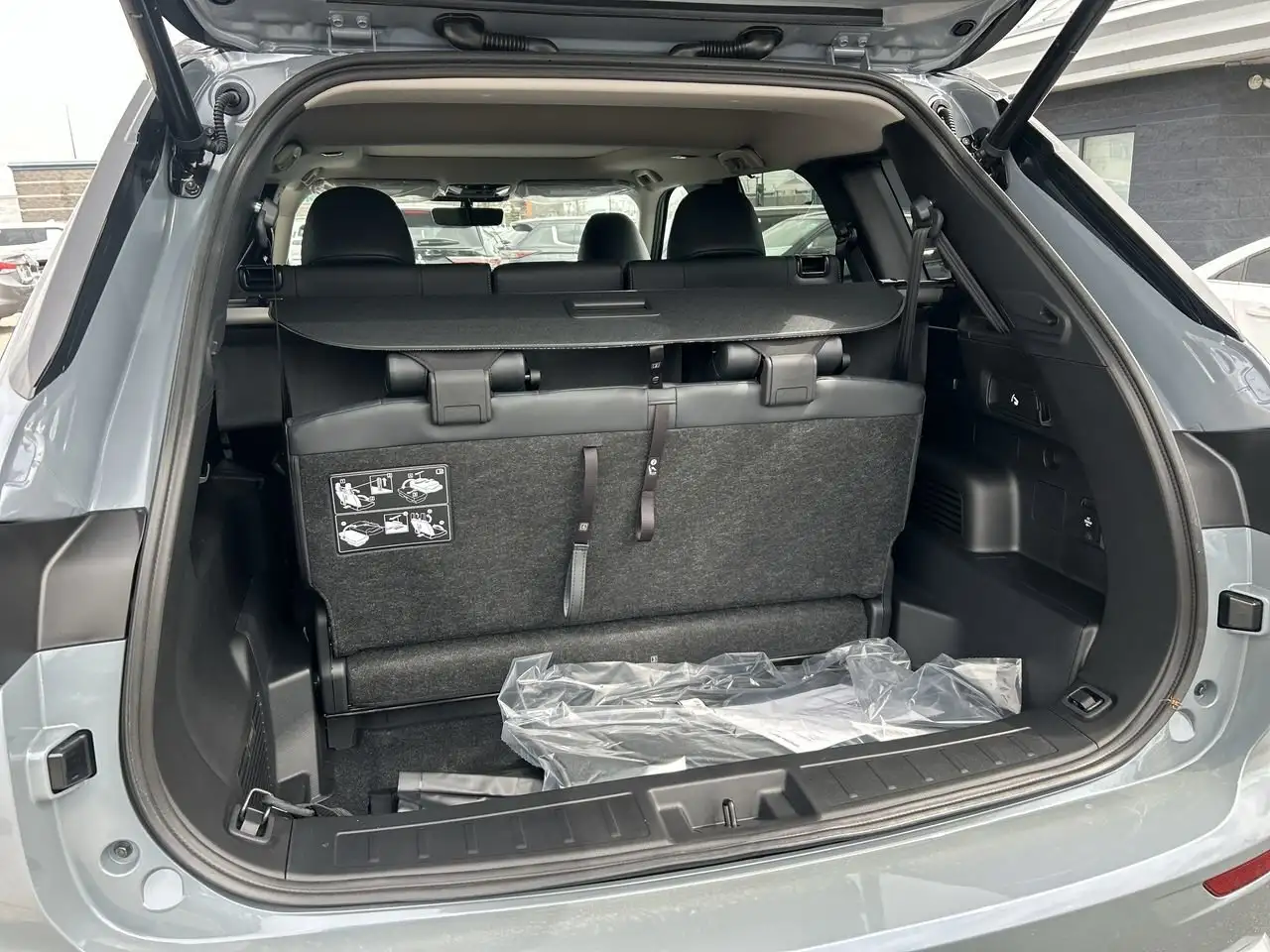 Mitsubishi Outlander снимка Mitsubishi Outlander
