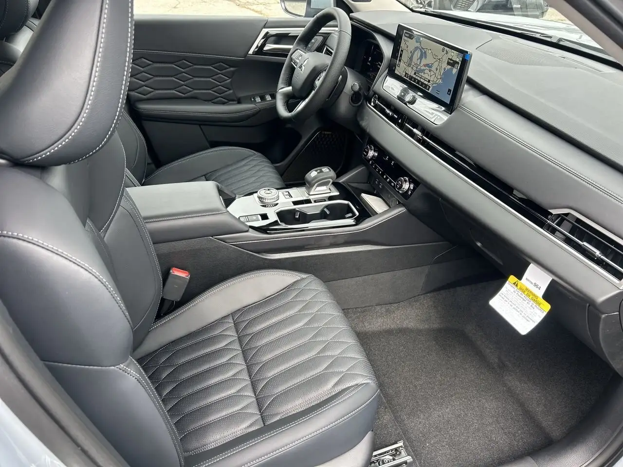 Mitsubishi Outlander снимка Mitsubishi Outlander