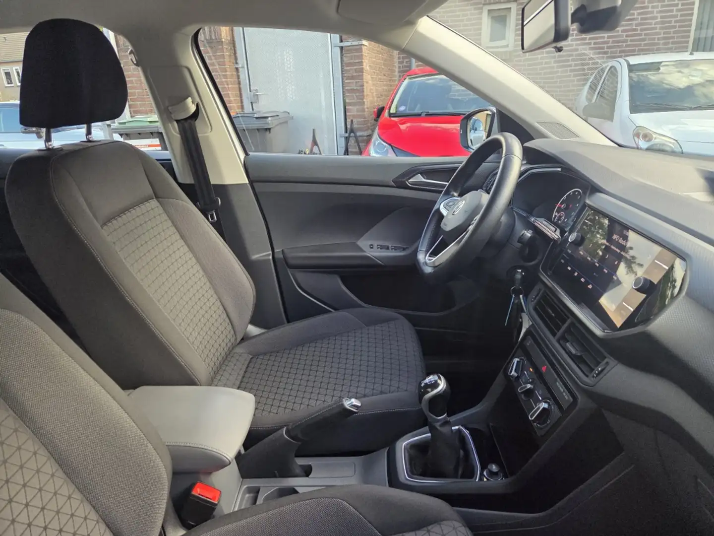 Volkswagen T-Cross 1.0 TSI Life Gris - 2