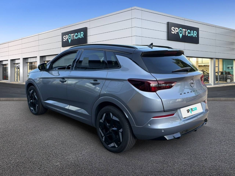 Opel Grandland X GSe Plug-in Hybrid 4 Navi Kamera Sitzheizung — photo 7