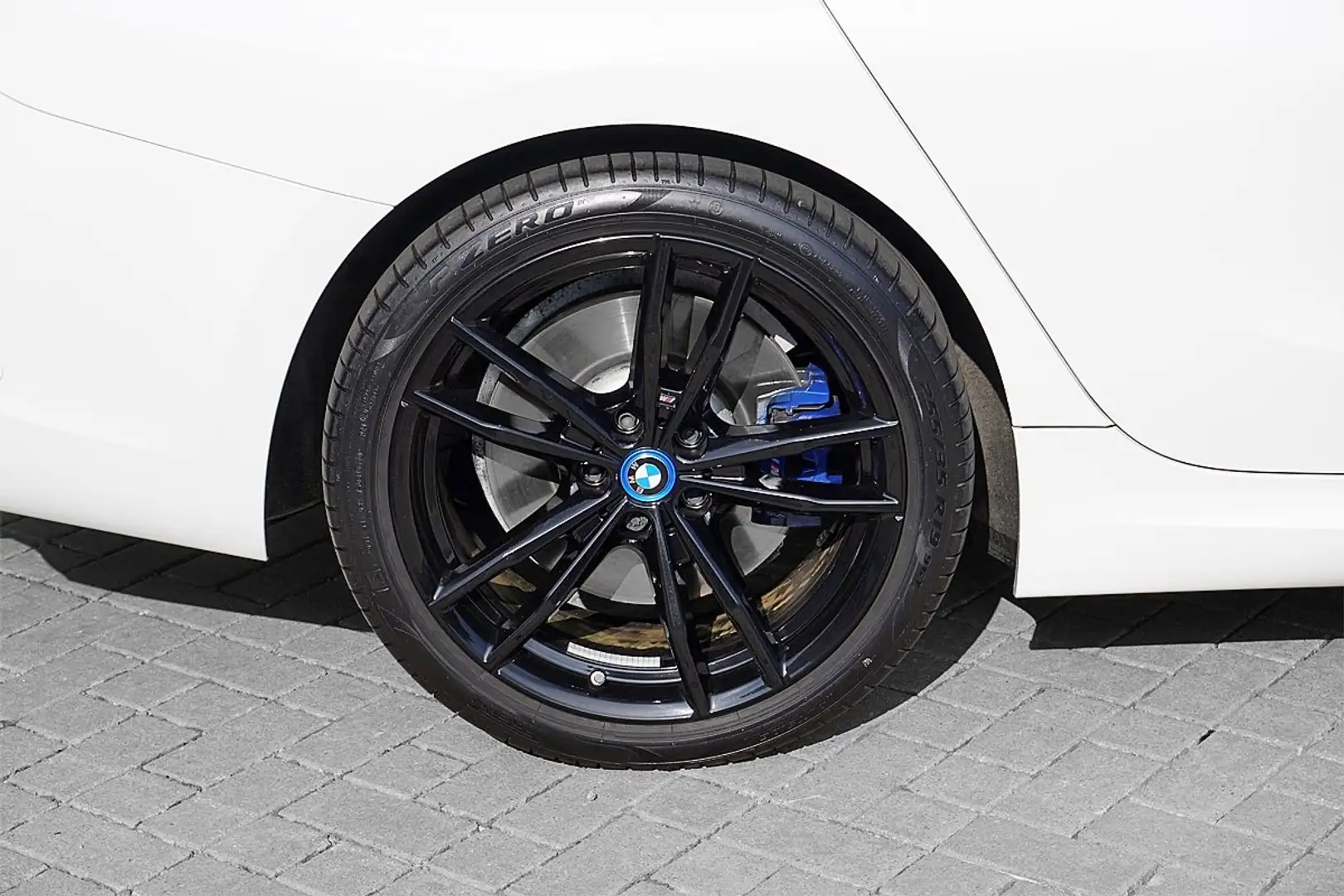 BMW 330 e xDrive Touring M Sport Head-Up AHK Laserlicht AC Blanc - 2