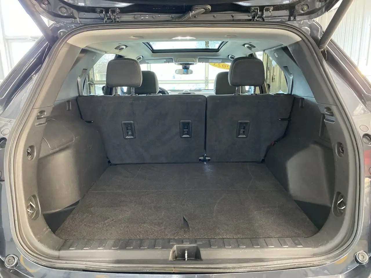 Chevrolet Equinox снимка Chevrolet Equinox