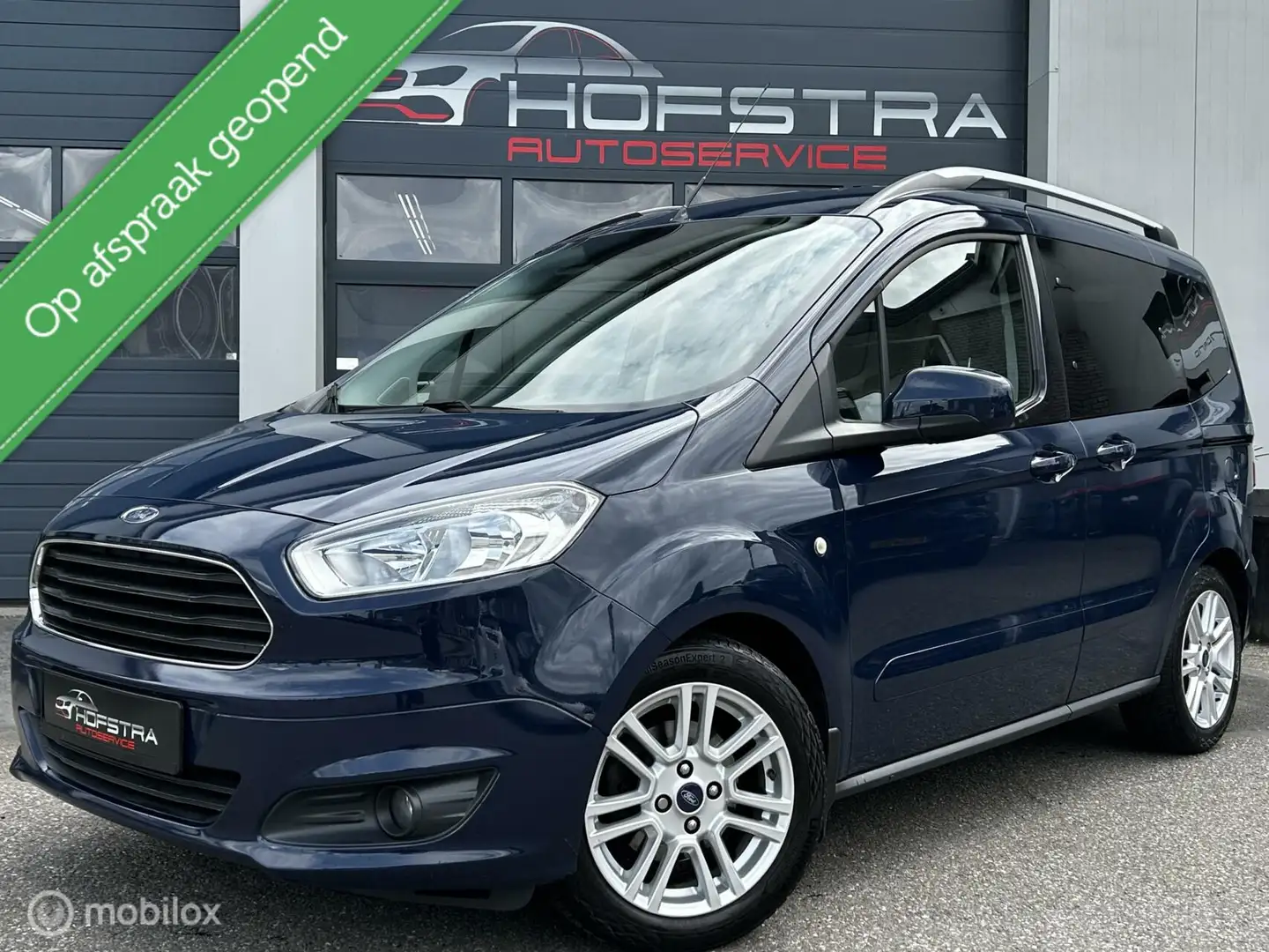 Ford Tourneo Courier 1.0 Titanium Stoelverw Trekhk Lage KM Uniek! Blauw - 1