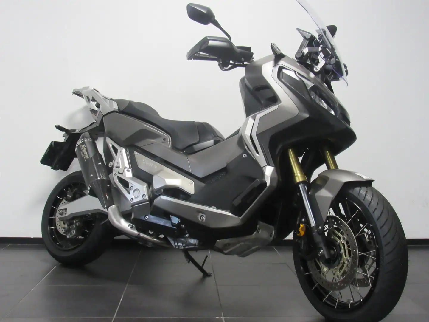 Honda X-ADV Grijs - 2