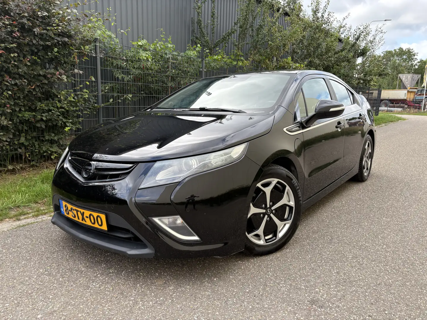 Opel Ampera 1.4 / AUTOMAAT / LEER / NAVI / STOELVERWARMING / C Schwarz - 1