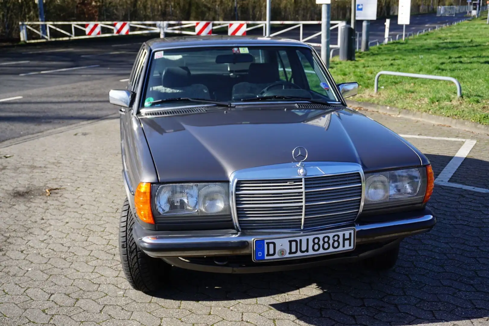 Mercedes-Benz E 230 - 2