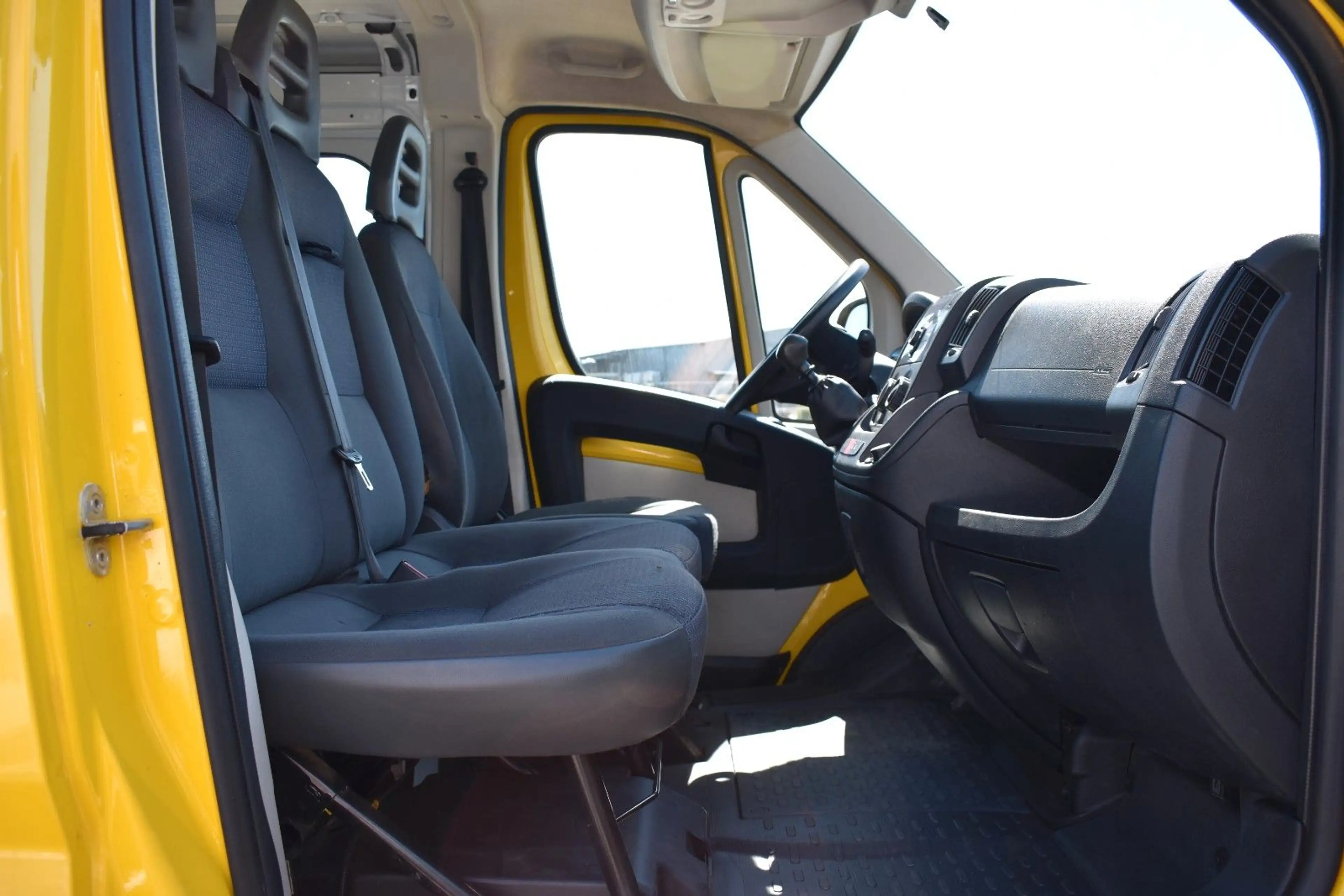 Citroen Jumper Cabine Approfondie 7Sitz/Schiebetür — photo 8