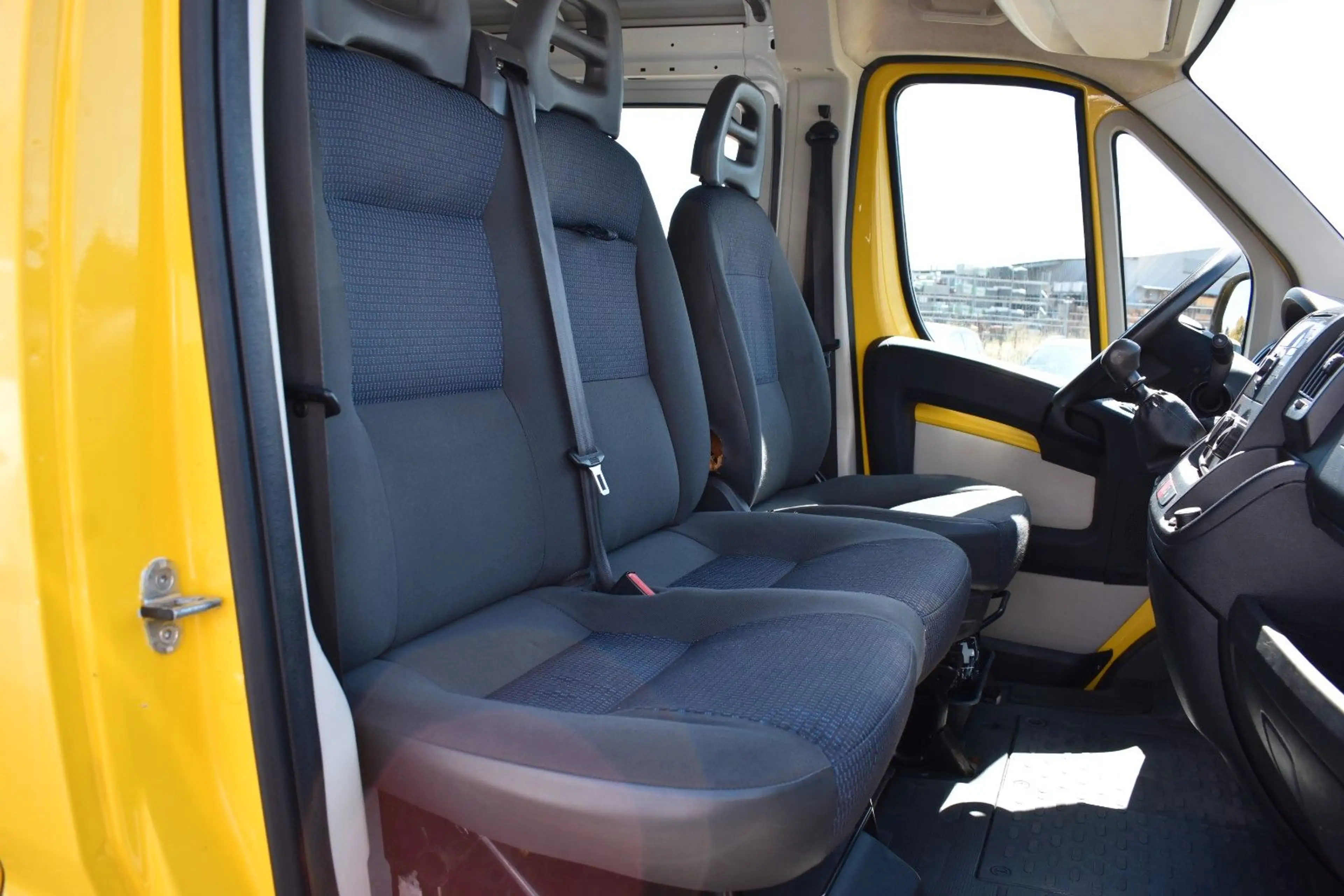 Citroen Jumper Cabine Approfondie 7Sitz/Schiebetür — photo 12