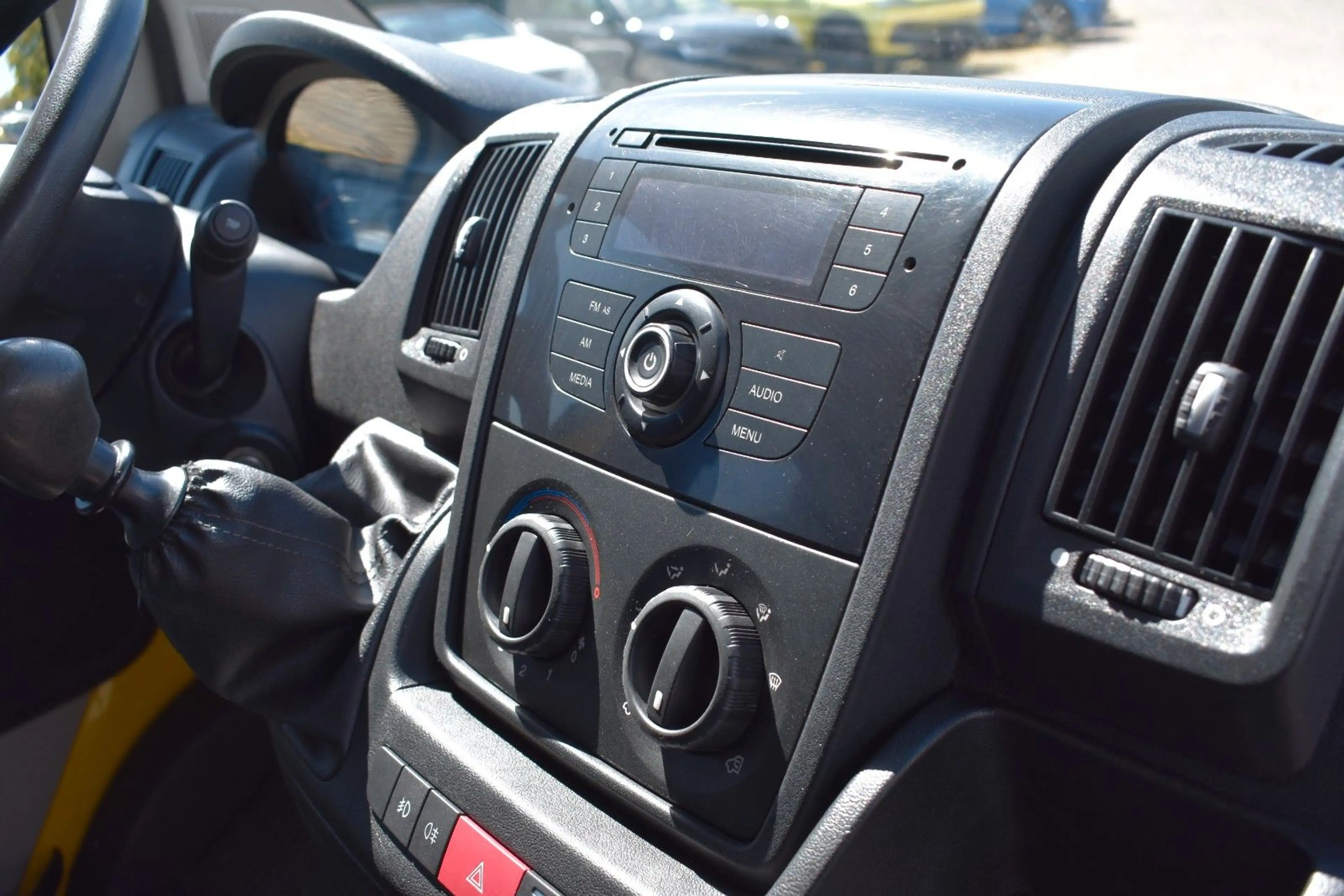Citroen Jumper Cabine Approfondie 7Sitz/Schiebetür — photo 13