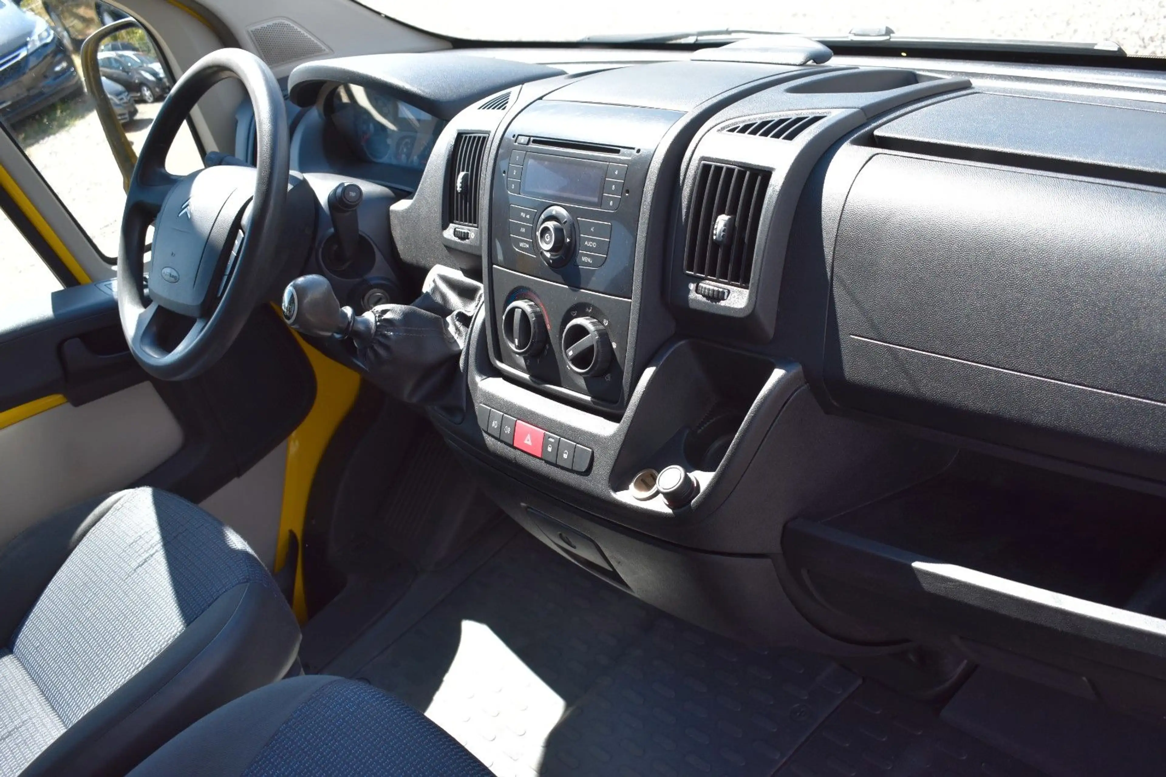 Citroen Jumper Cabine Approfondie 7Sitz/Schiebetür — photo 9
