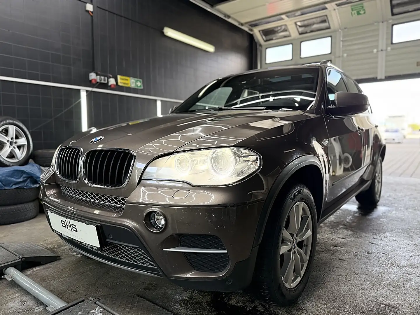 BMW X5 xDrive30d Aut. Braun - 1