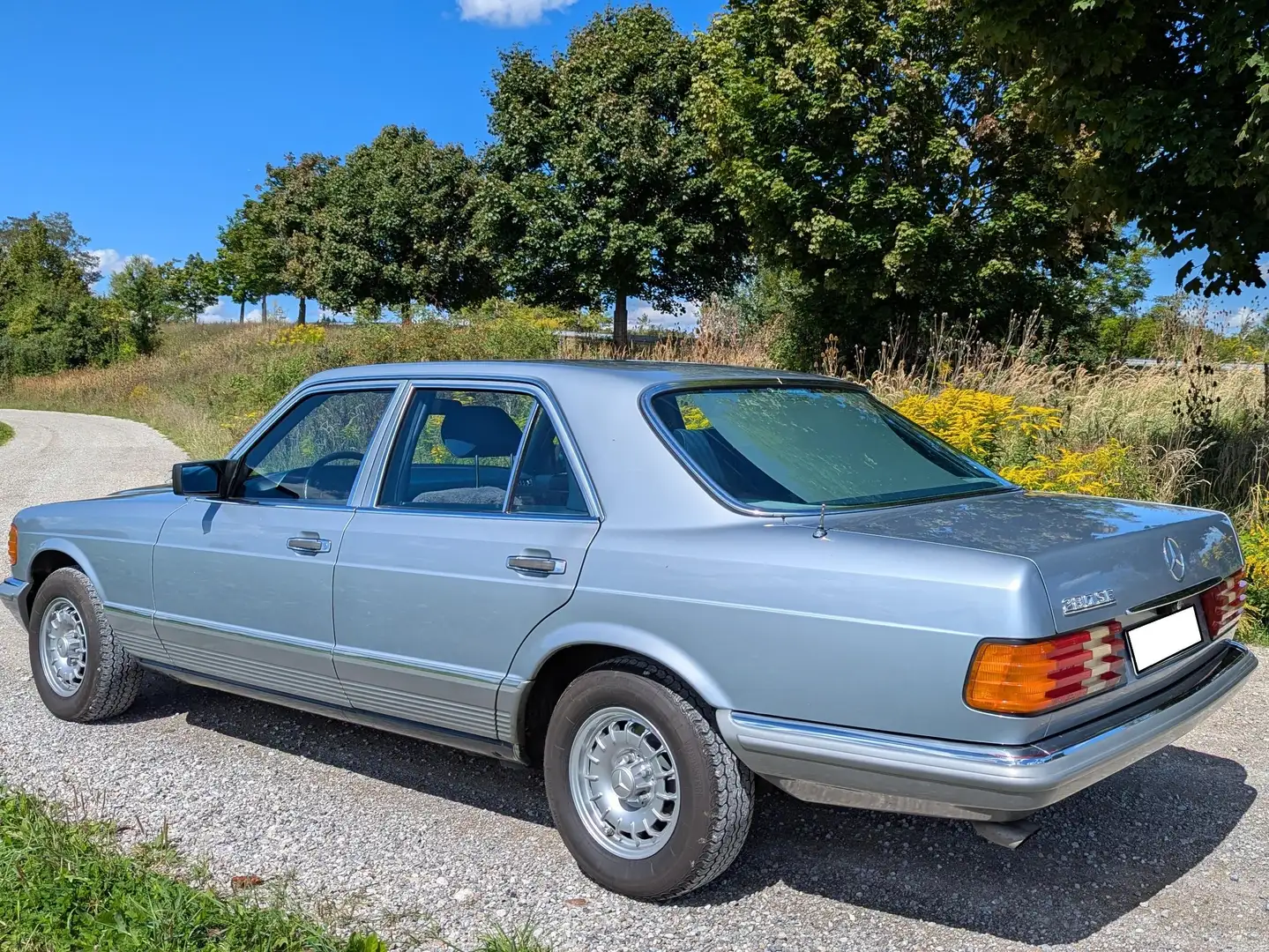 Mercedes-Benz 280 SE Oldtimer Klima Silber - 2