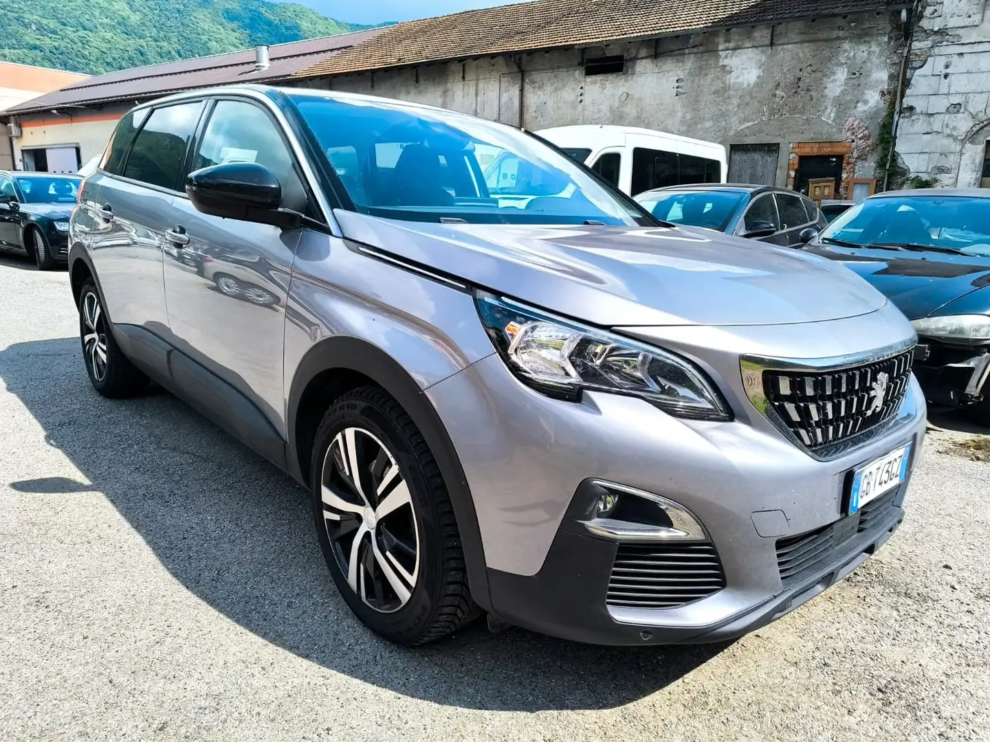 Peugeot 5008 5008 1.5 bluehdi Business 7 posti Grigio - 2