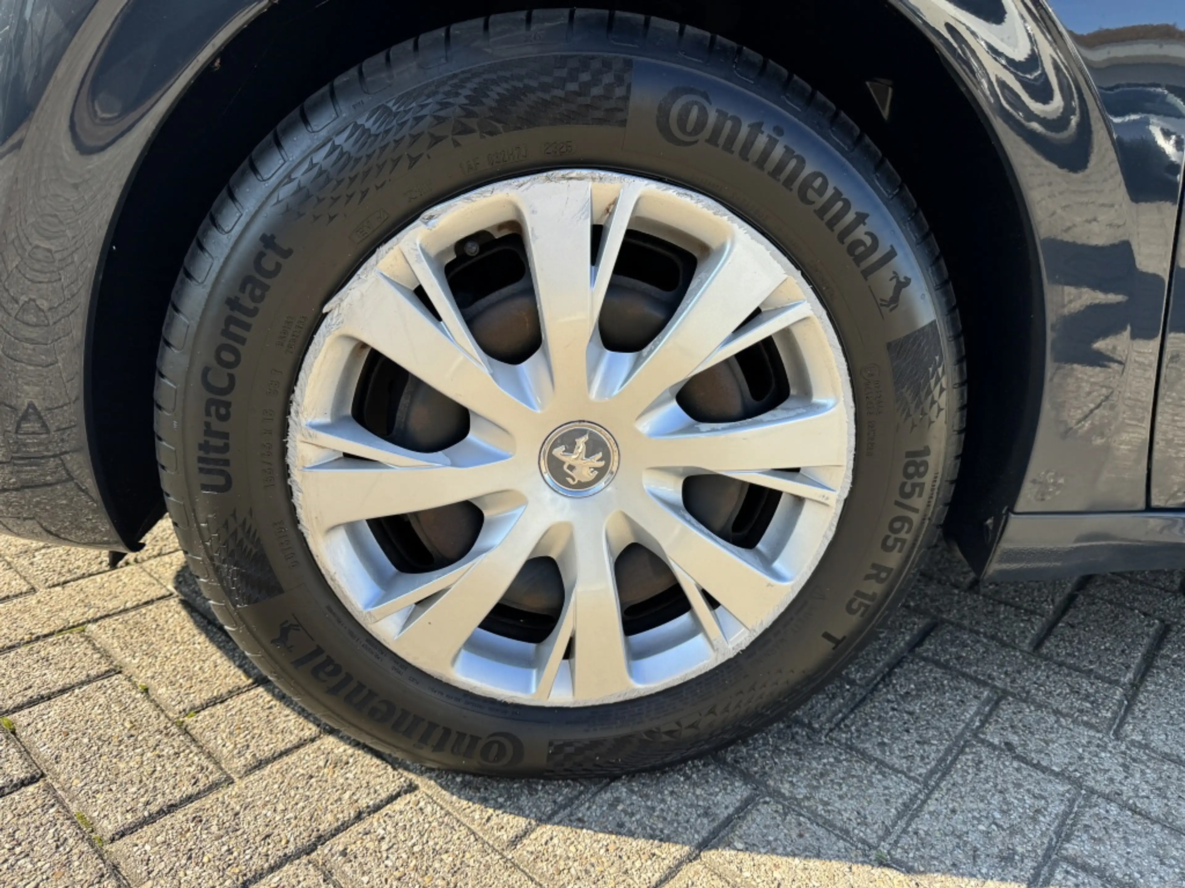 Peugeot 208 1.2 PureTech 82PK 5D (104g) Style — photo 13