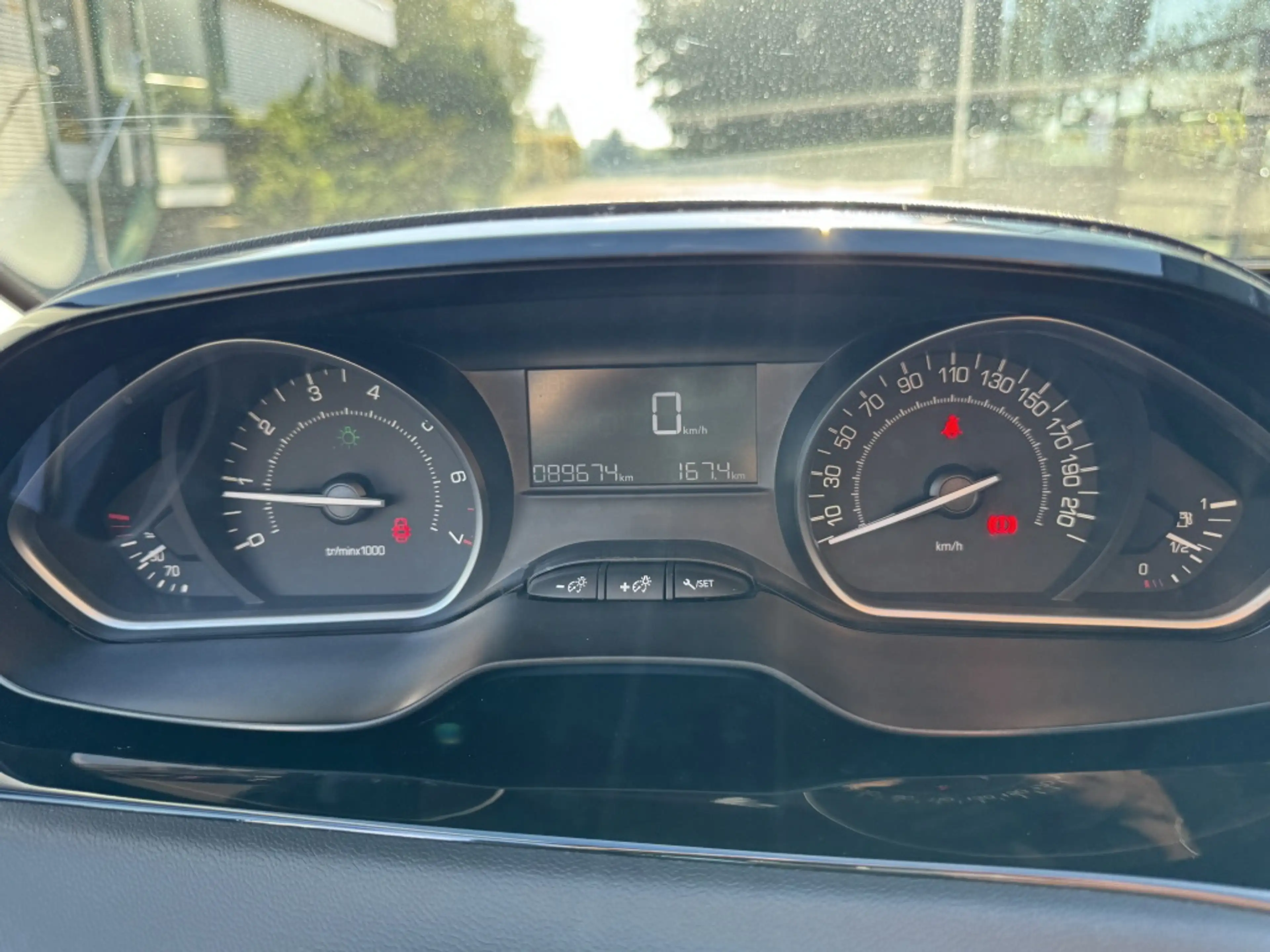 Peugeot 208 1.2 PureTech 82PK 5D (104g) Style — photo 17