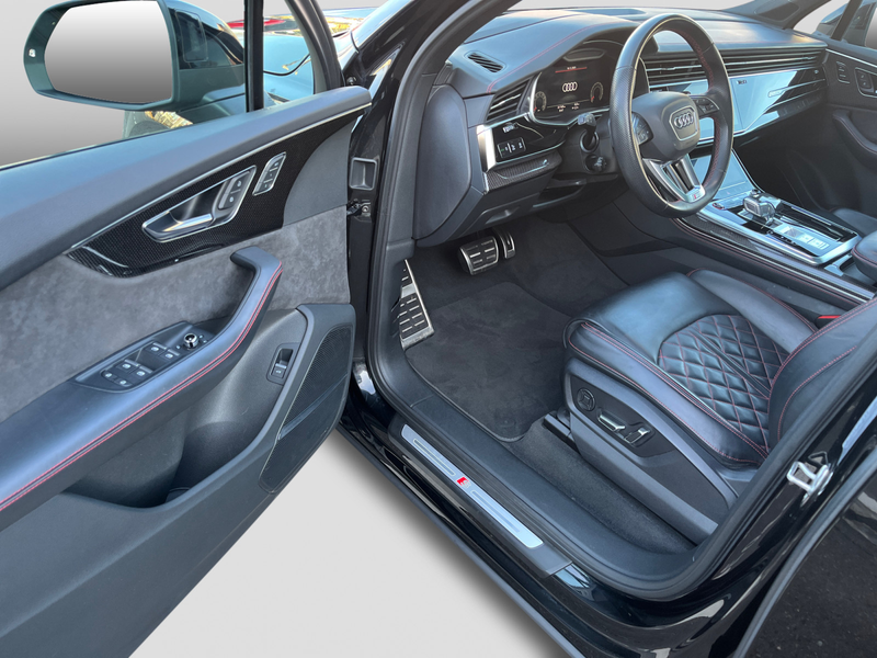 Audi SQ7 competition plus TFSI quattro S-trc Standh H — photo 14