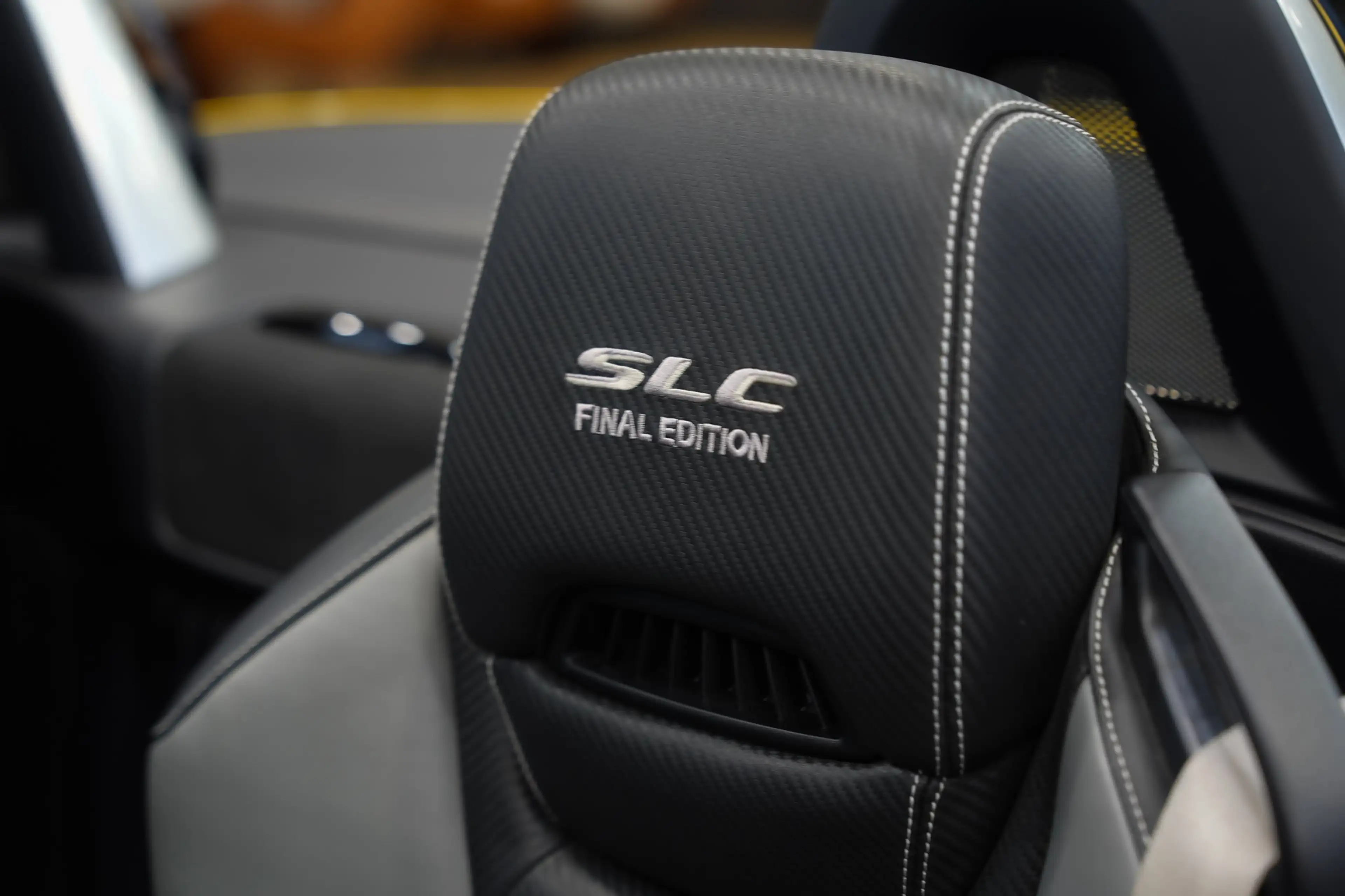 Mercedes-Benz SLC 300 Final Edition*AMG-LINE*SPORTSITZE*KAMERA — photo 14