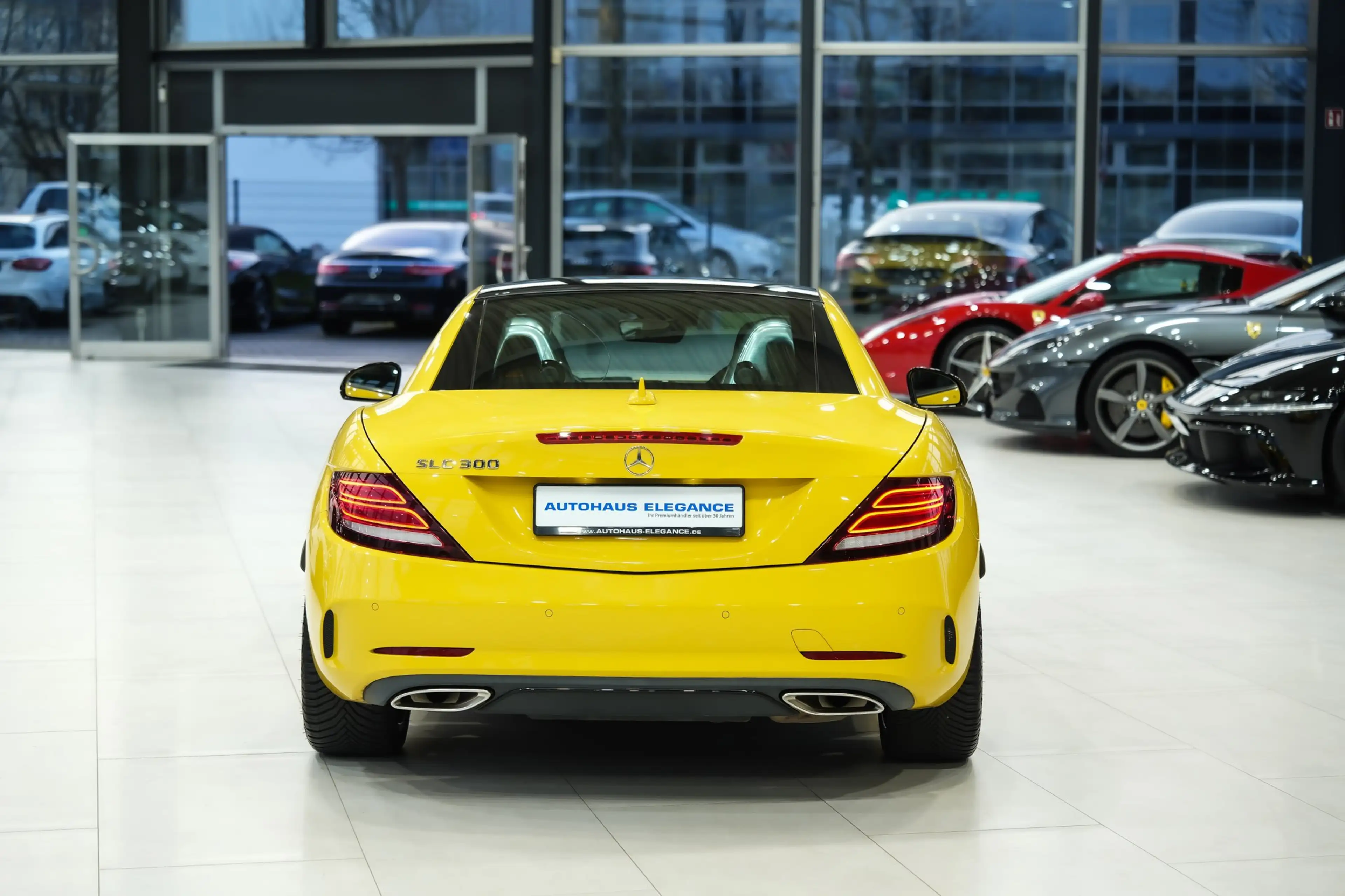Mercedes-Benz SLC 300 Final Edition*AMG-LINE*SPORTSITZE*KAMERA — photo 6