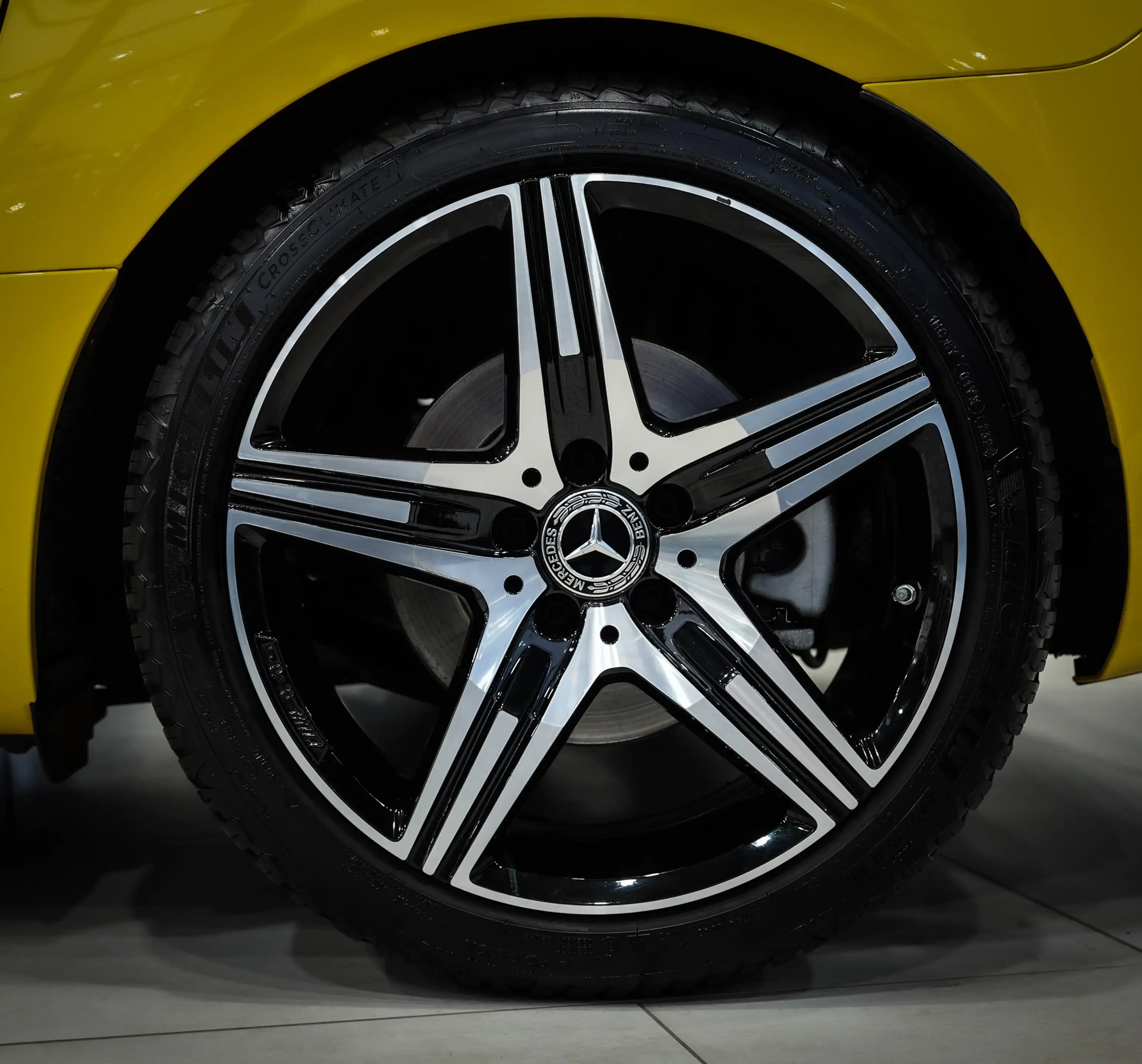 Mercedes-Benz SLC 300 Final Edition*AMG-LINE*SPORTSITZE*KAMERA — photo 11