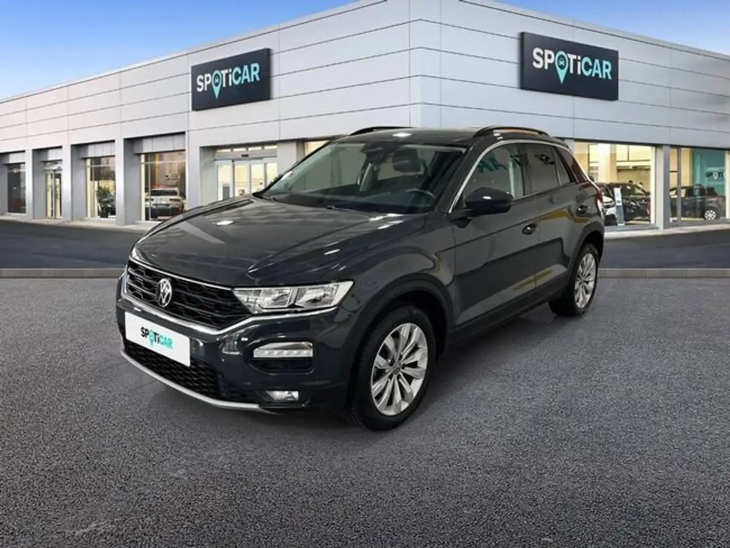 Volkswagen T-Roc 1.0 TSI Advance 81kW Gris - 1