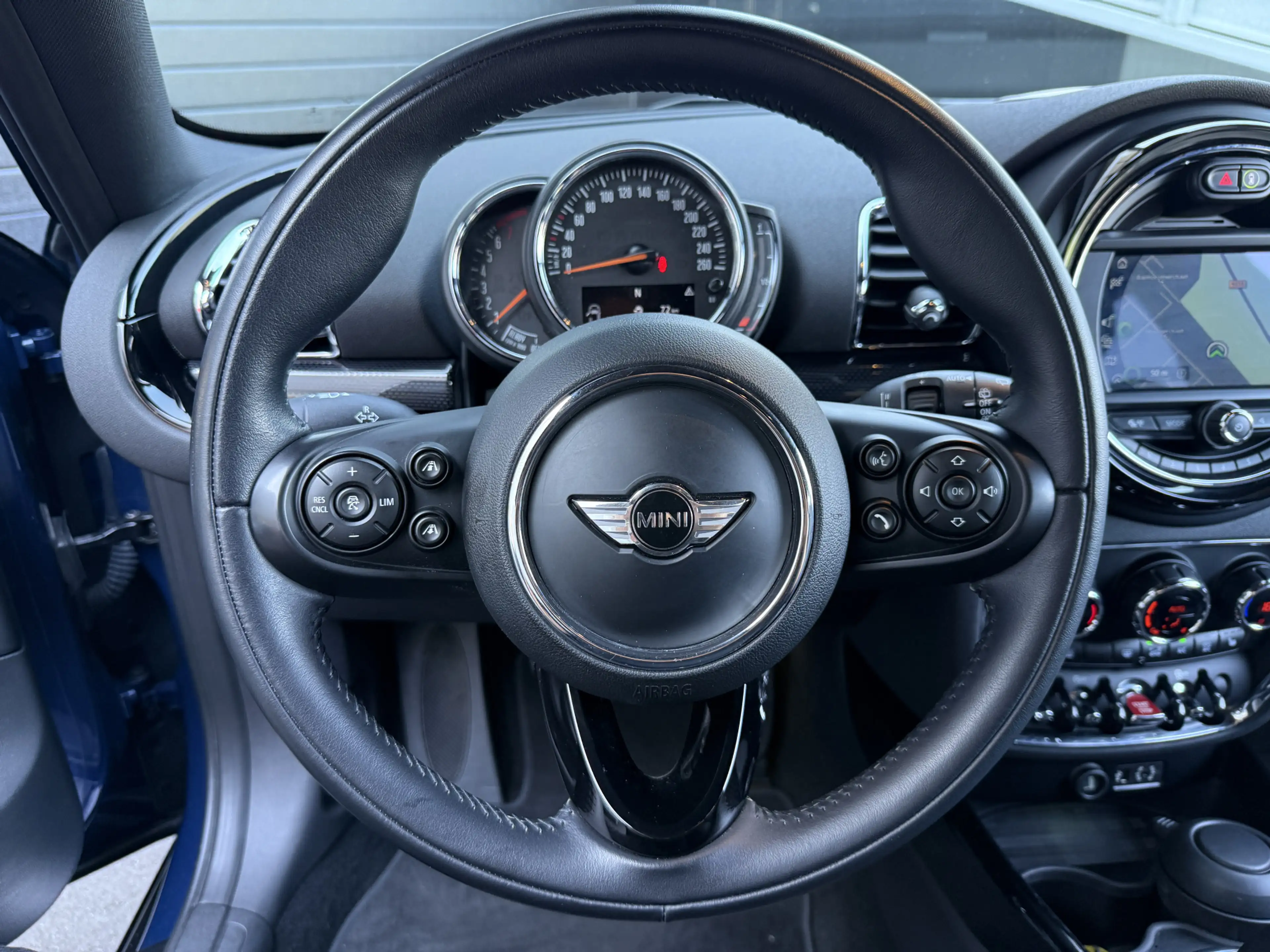 MINI Cooper Clubman 1.5 Chili — photo 8
