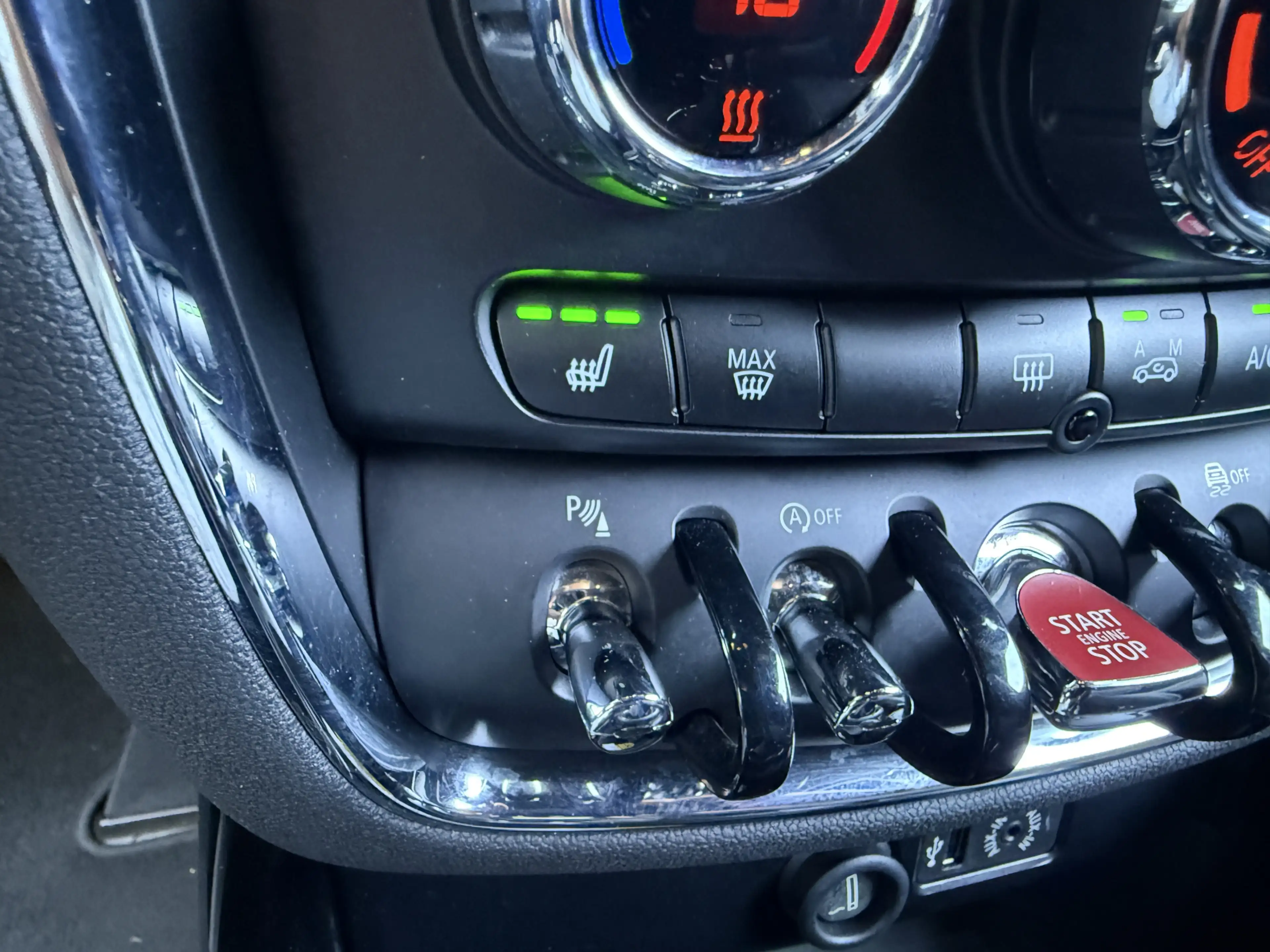 MINI Cooper Clubman 1.5 Chili — photo 11