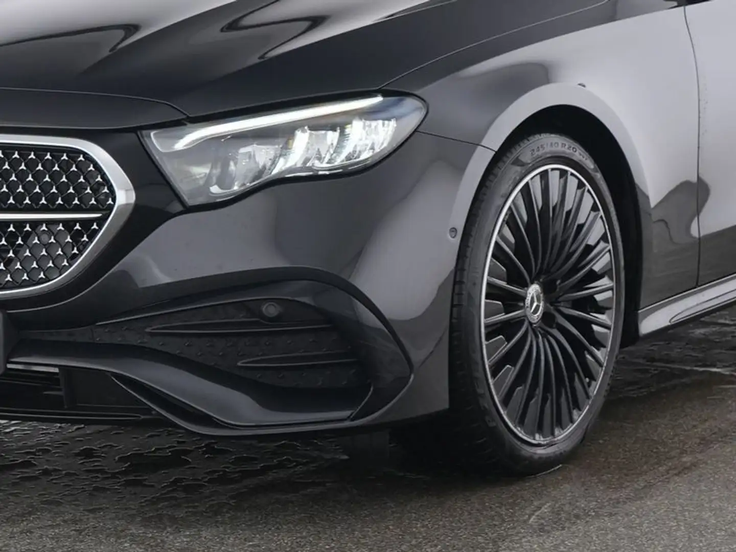 Mercedes-Benz E 220 d AMG Pano/Leder/Superscreen/Burm4D/20Zoll Gris - 2