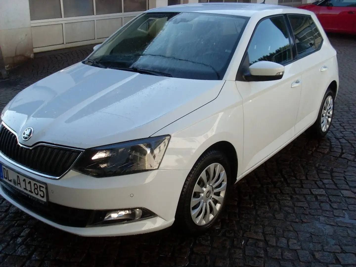 Skoda Fabia Ambition Weiß - 1