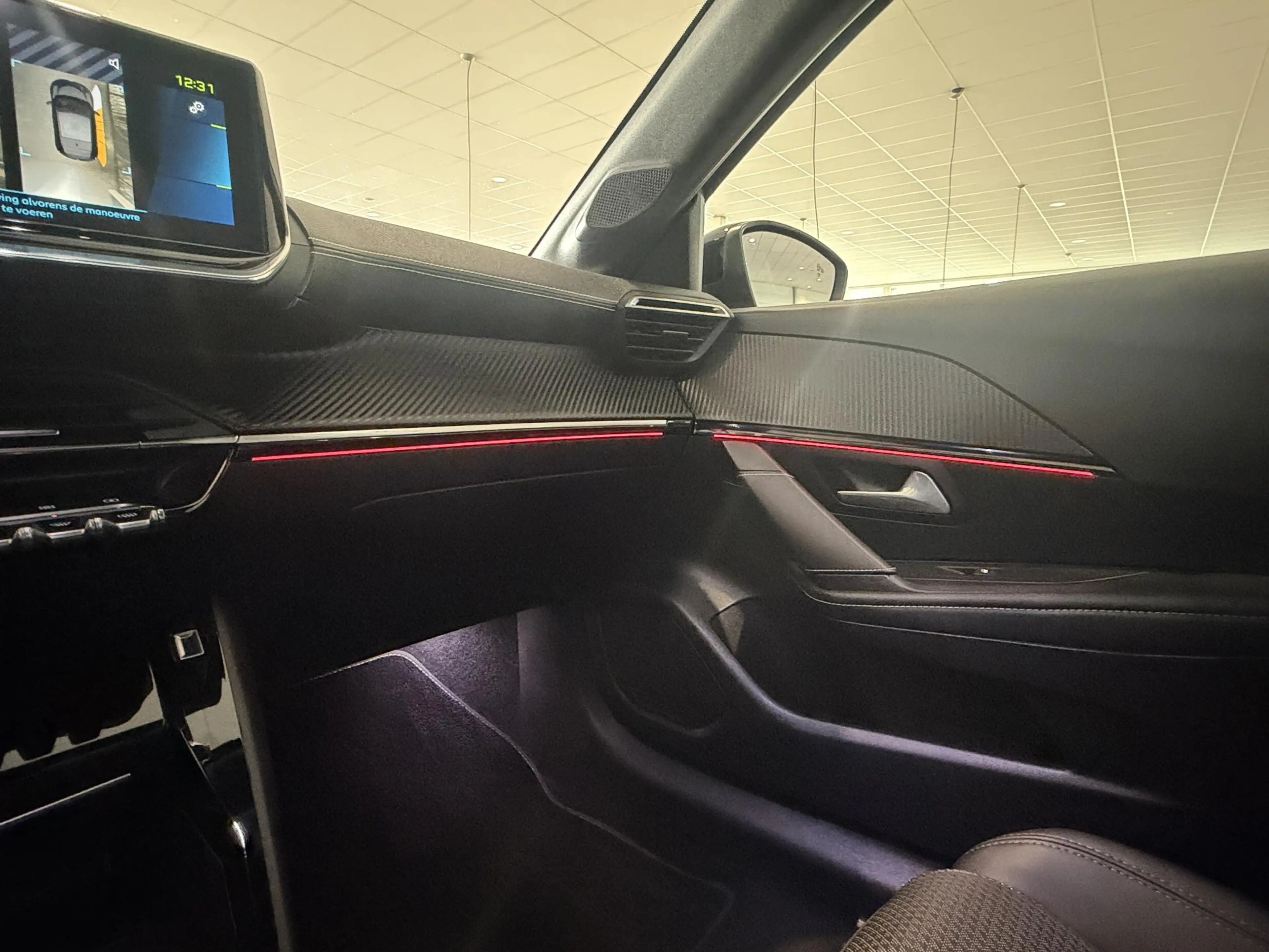 Peugeot e-208 EV GT 350 50 kWh Navigatie | Camera | LED | Climat — photo 9